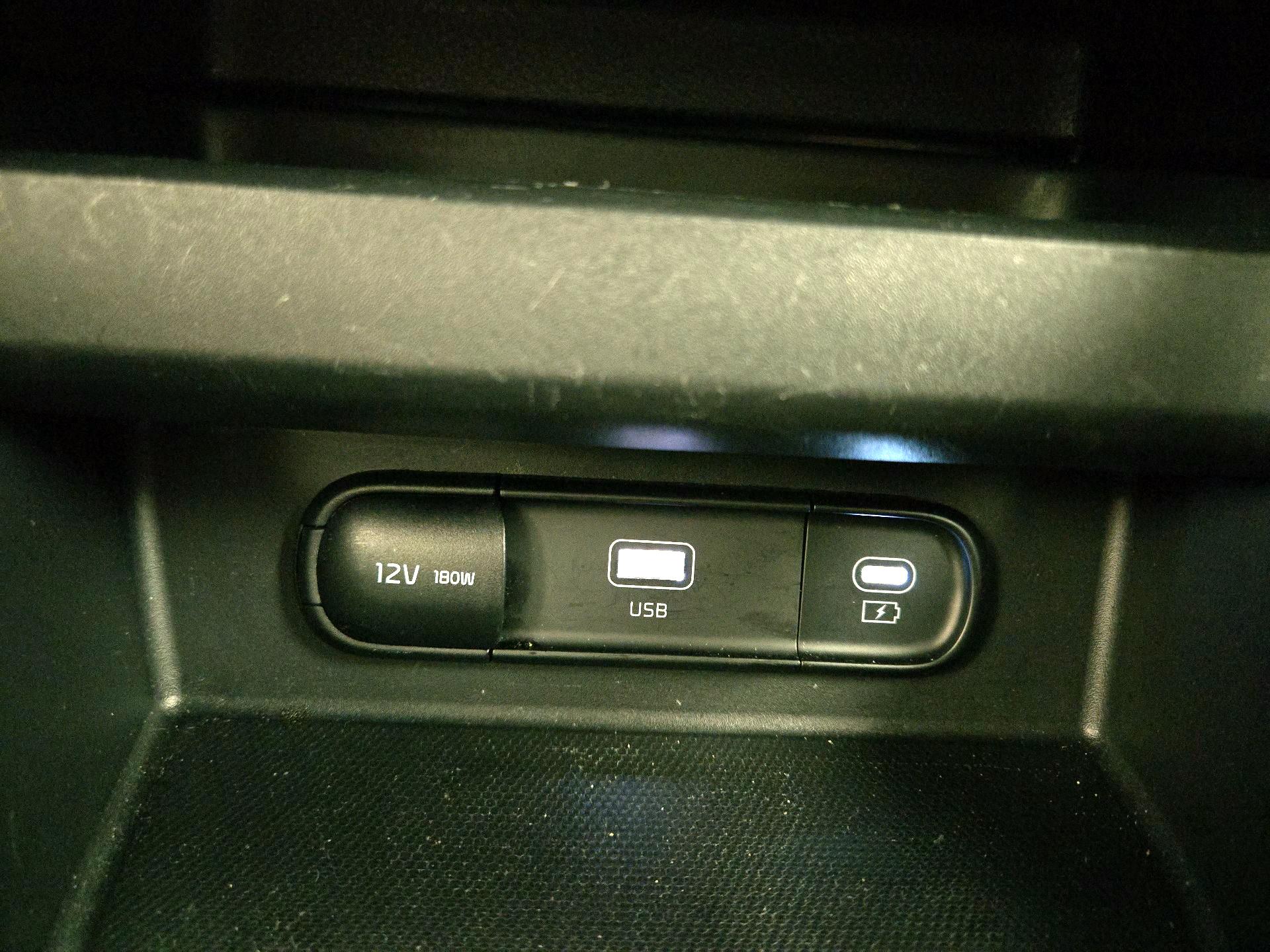 Thumbnail: 2025 Kia Seltos - 19