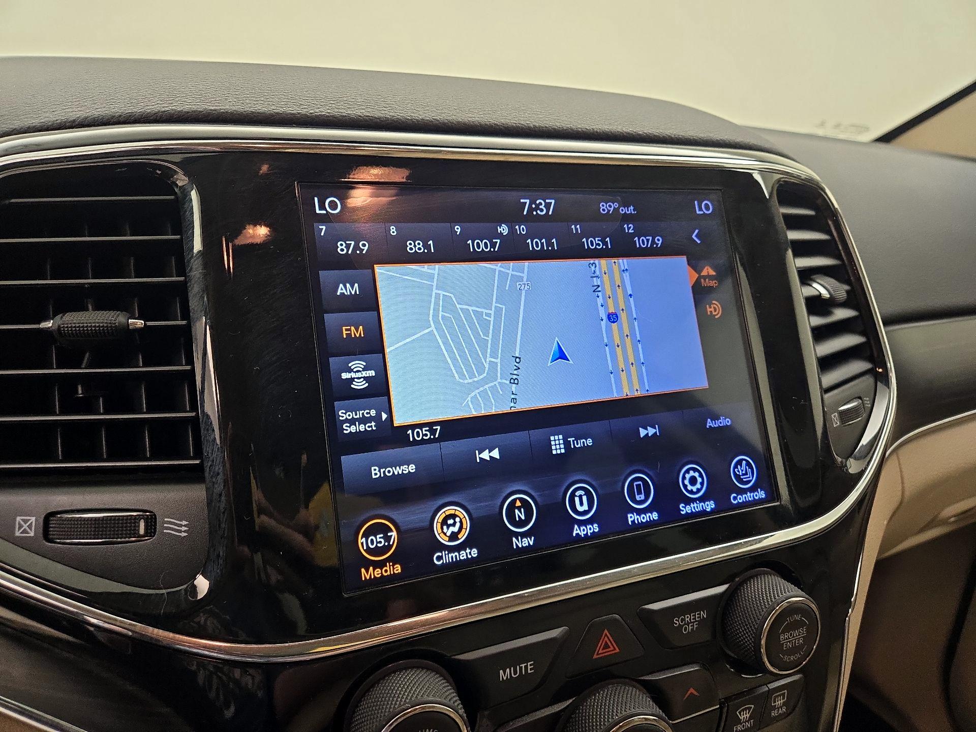 Thumbnail: 2020 Jeep Grand Cherokee - 14