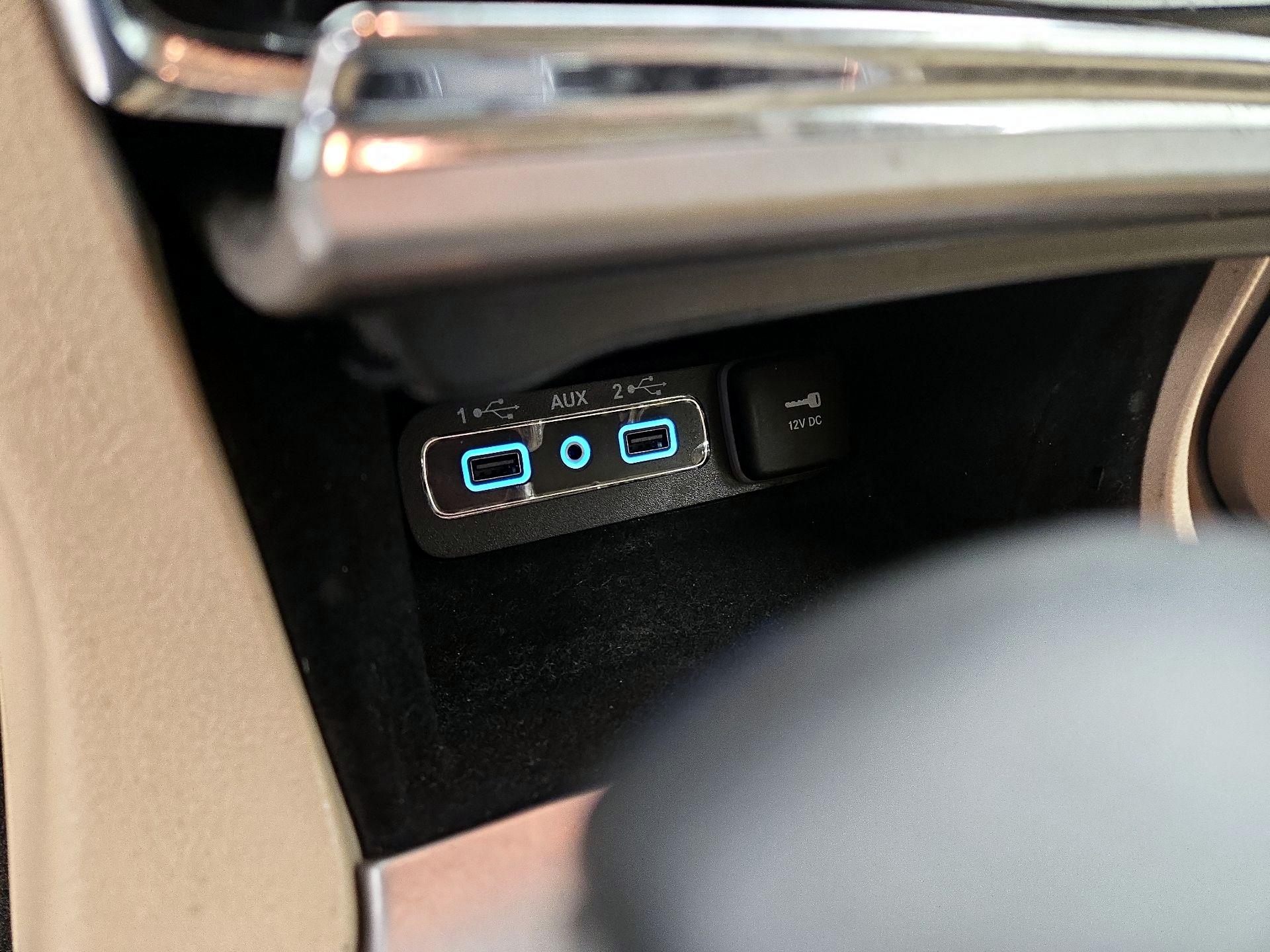 Thumbnail: 2020 Jeep Grand Cherokee - 19