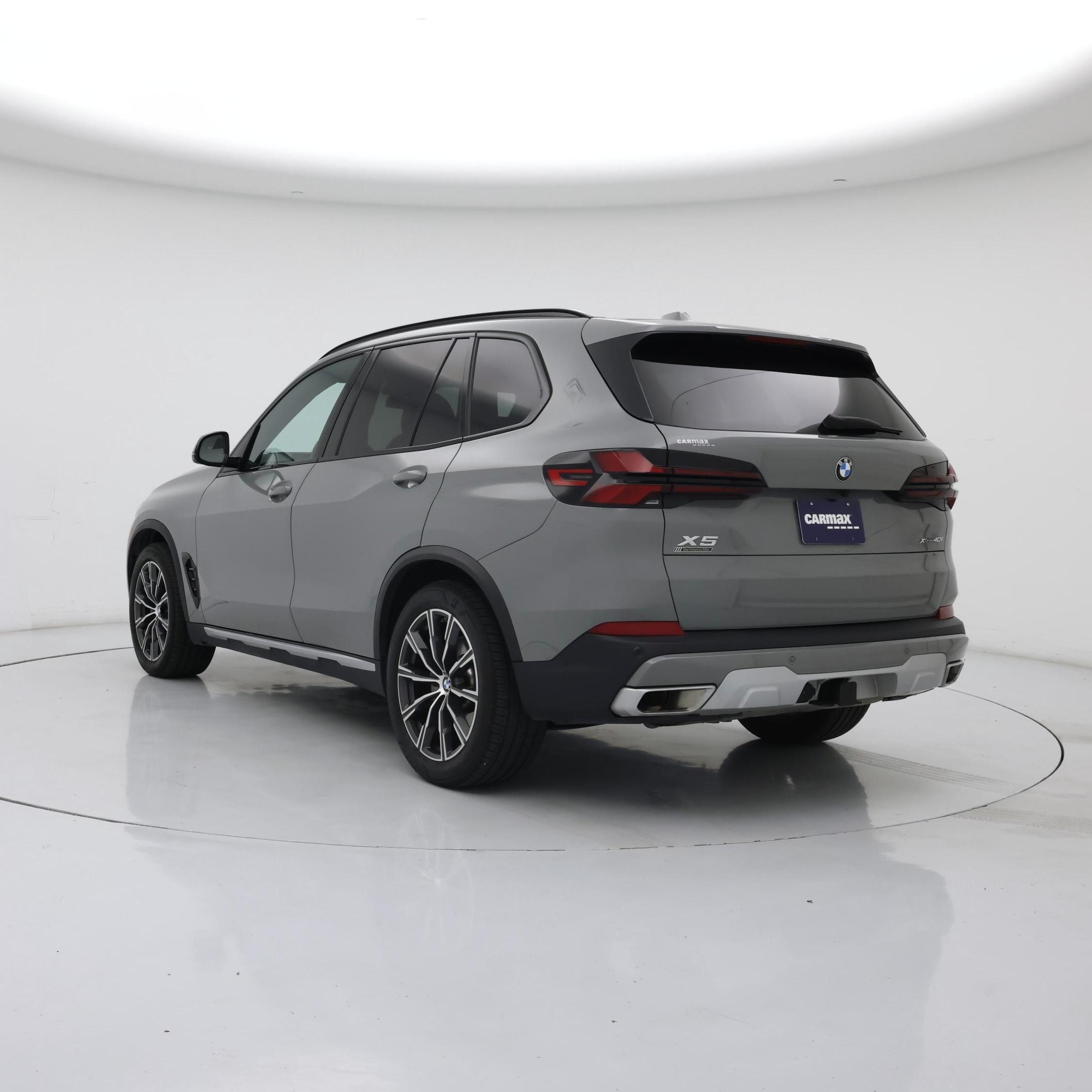 Thumbnail: 2025 BMW X5 - 2