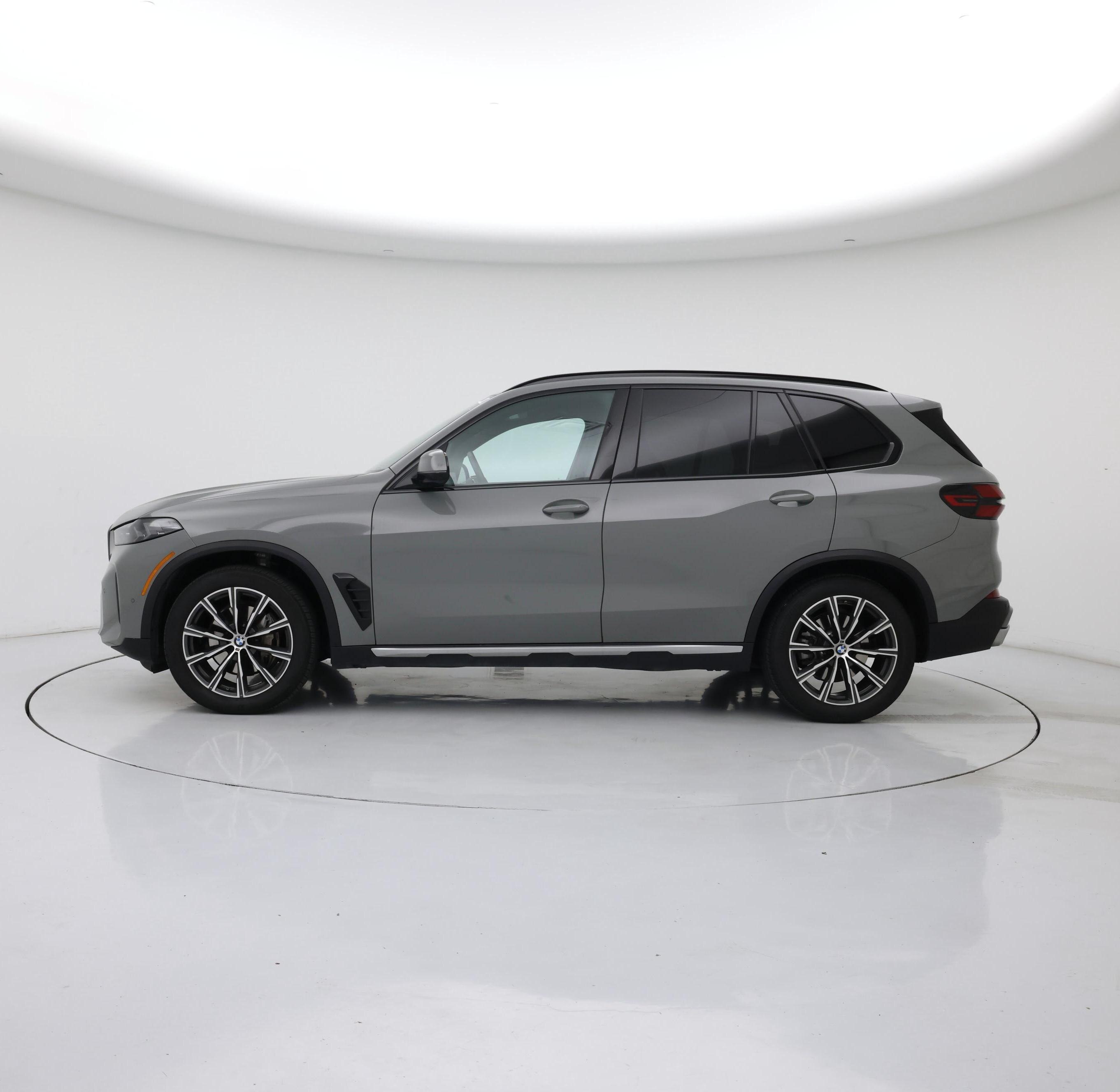 Thumbnail: 2025 BMW X5 - 3