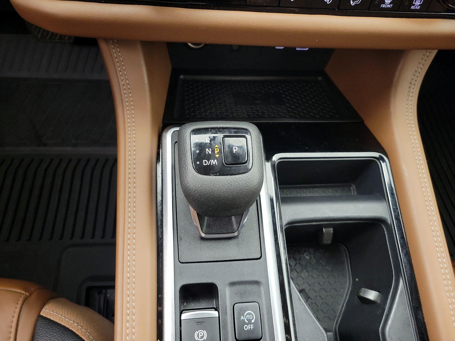 Thumbnail: 2023 Nissan Pathfinder - 17