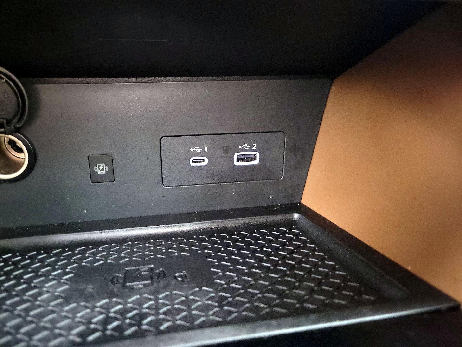 Thumbnail: 2023 Nissan Pathfinder - 18