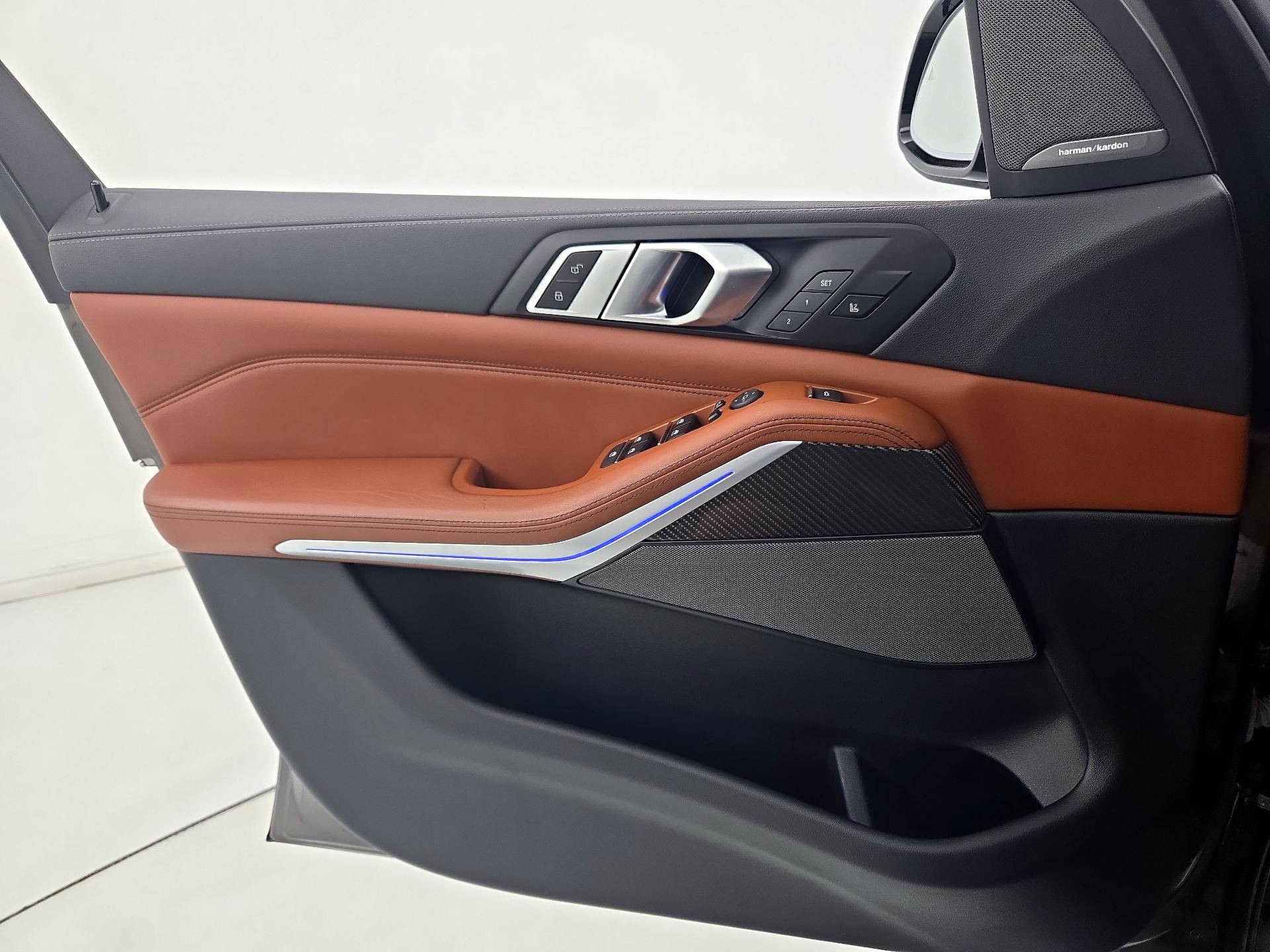 Thumbnail: 2022 BMW X5 - 12