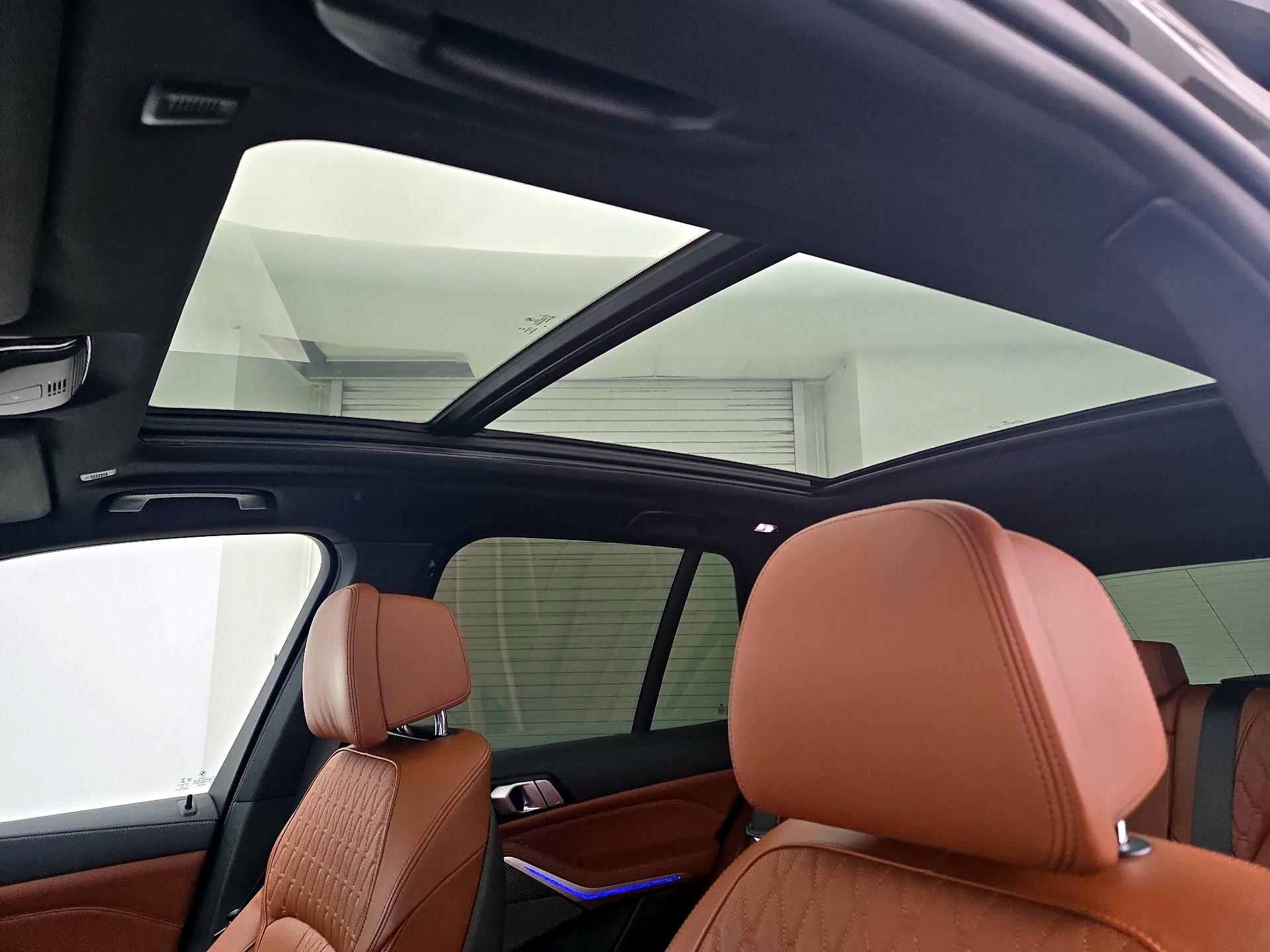 Thumbnail: 2022 BMW X5 - 20