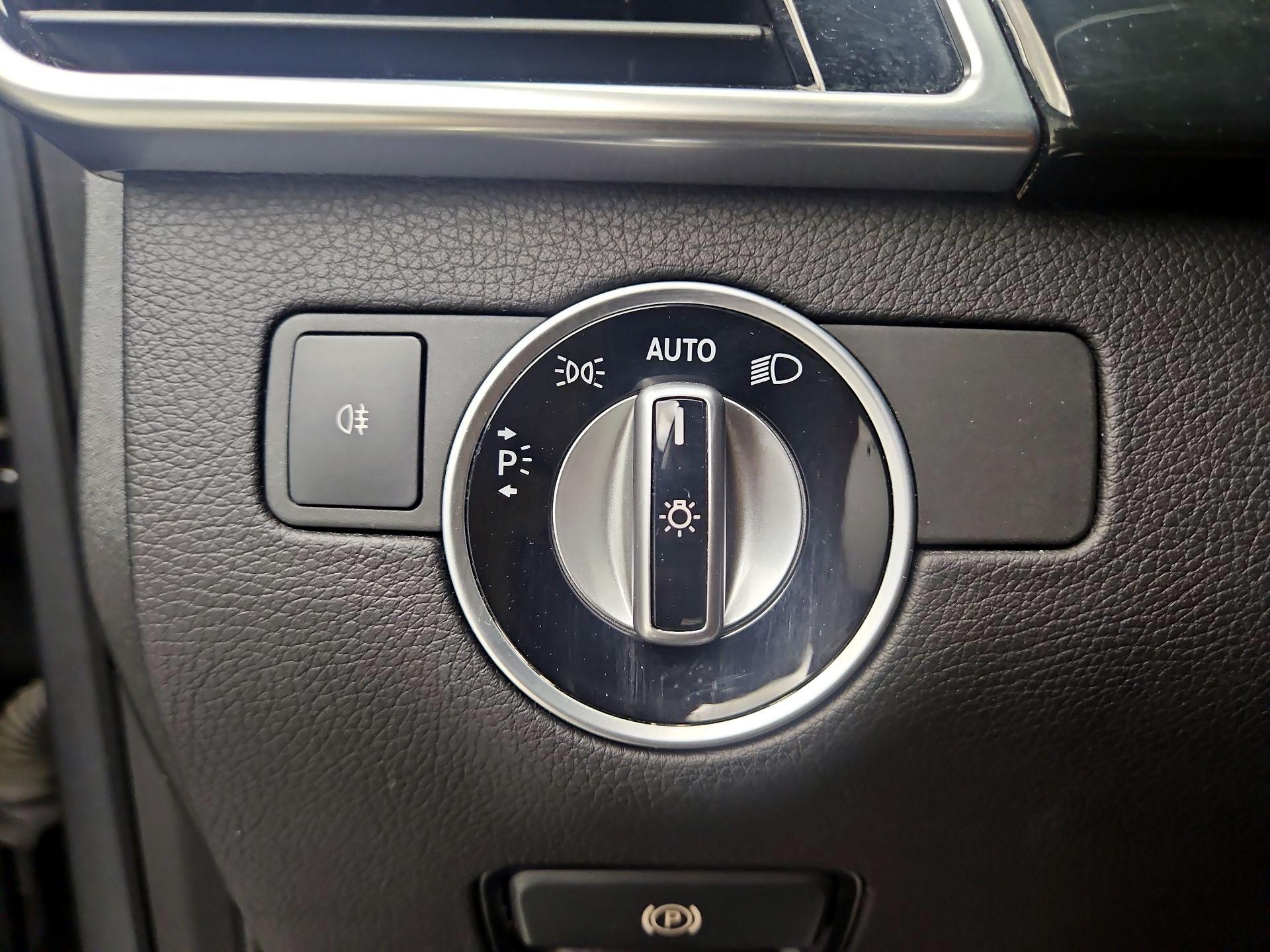 Thumbnail: 2017 Mercedes-Benz GLE - 13