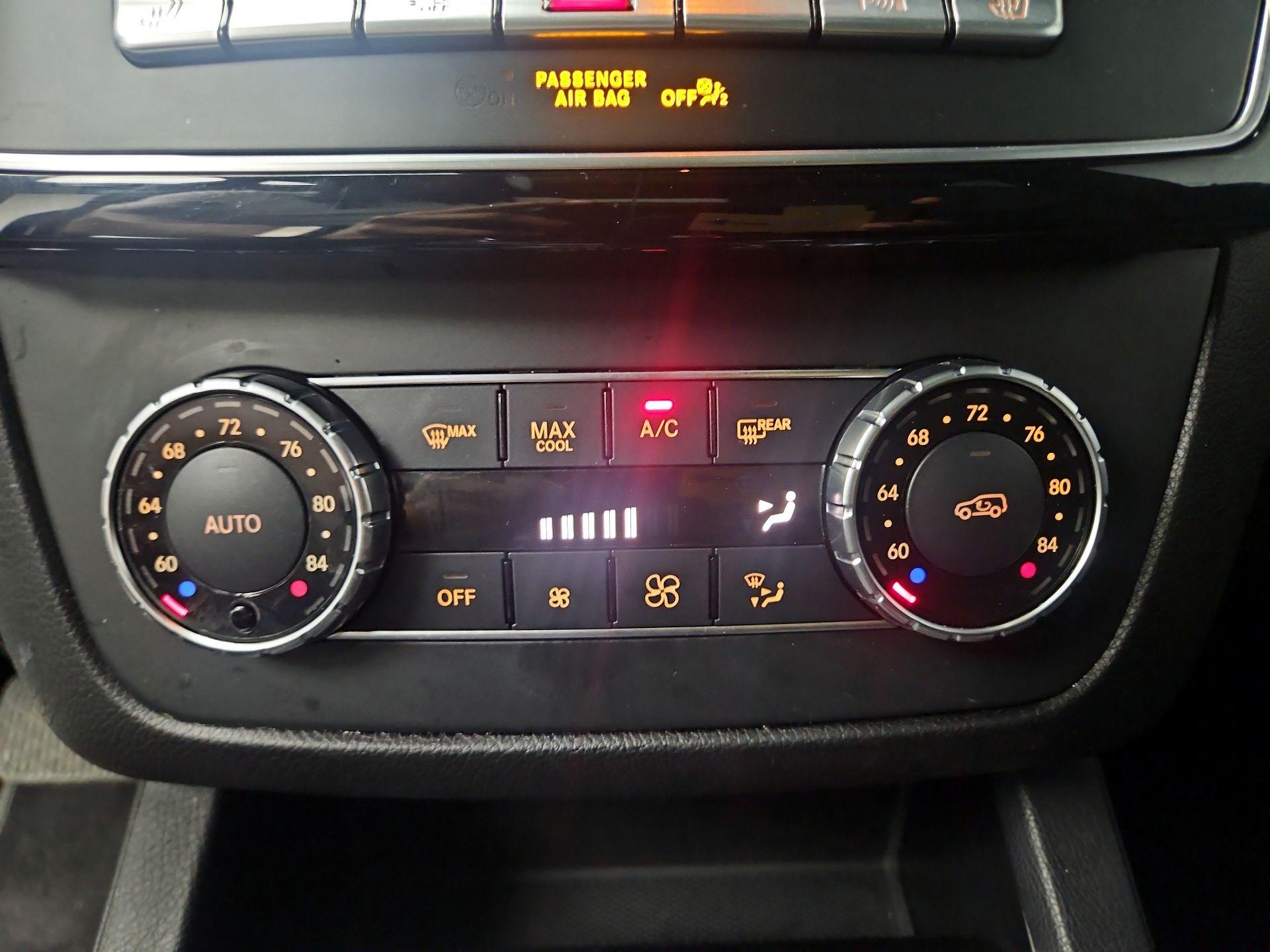 Thumbnail: 2017 Mercedes-Benz GLE - 17