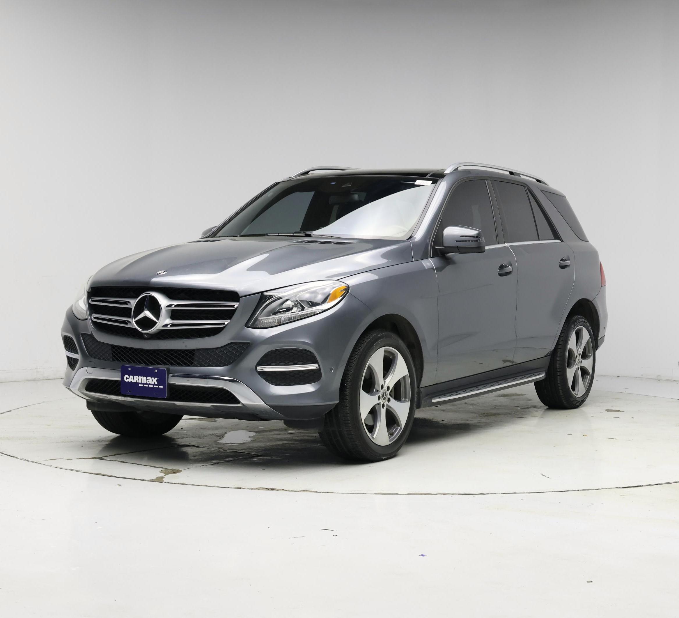 Thumbnail: 2017 Mercedes-Benz GLE - 4