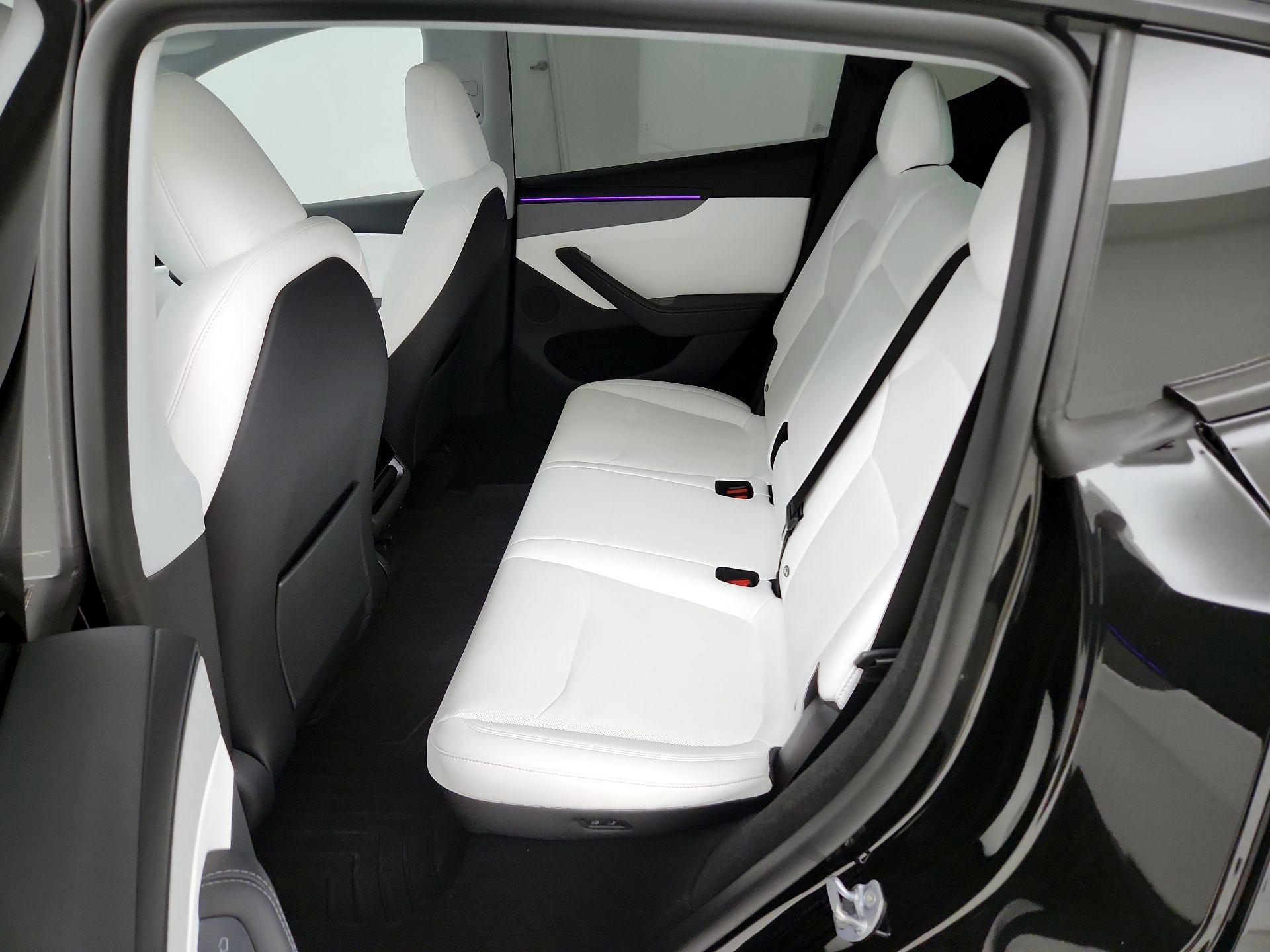 Thumbnail: 2026 Tesla Model Y - 20