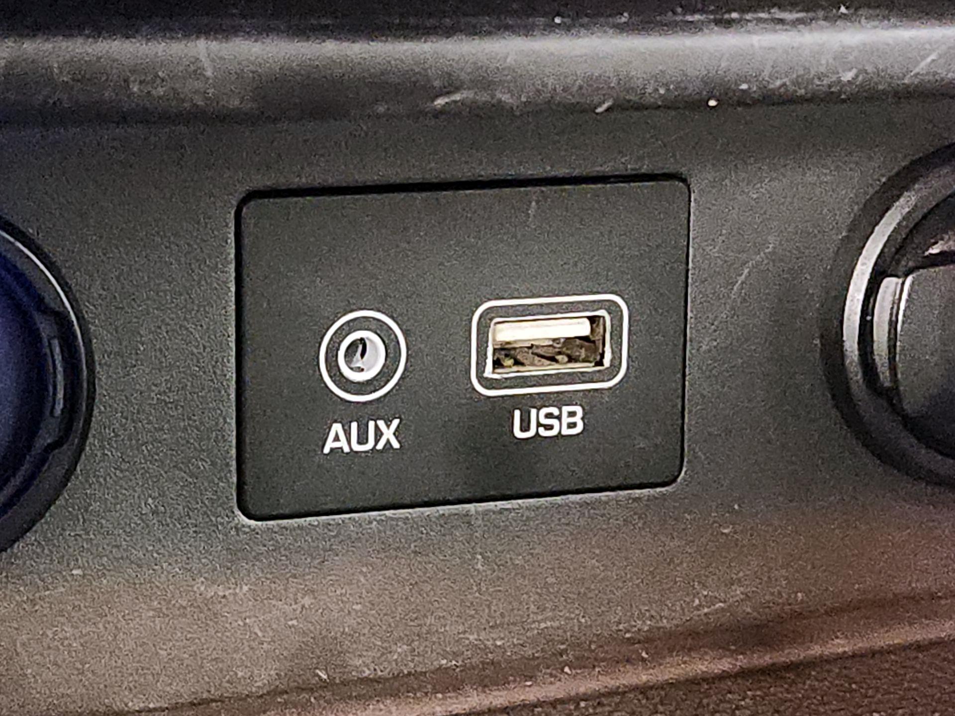 Thumbnail: 2020 Hyundai Kona - 18