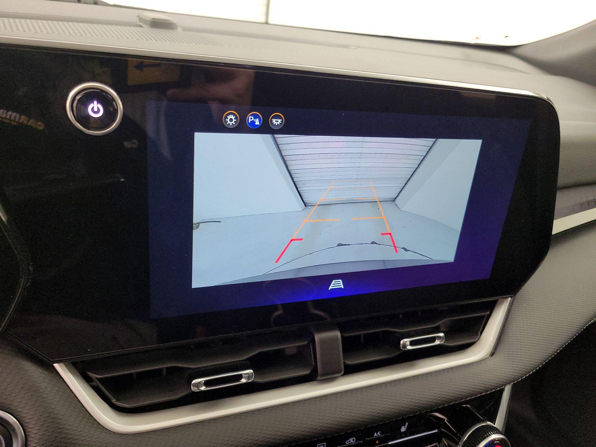 Thumbnail: 2025 Chevrolet Equinox - 15