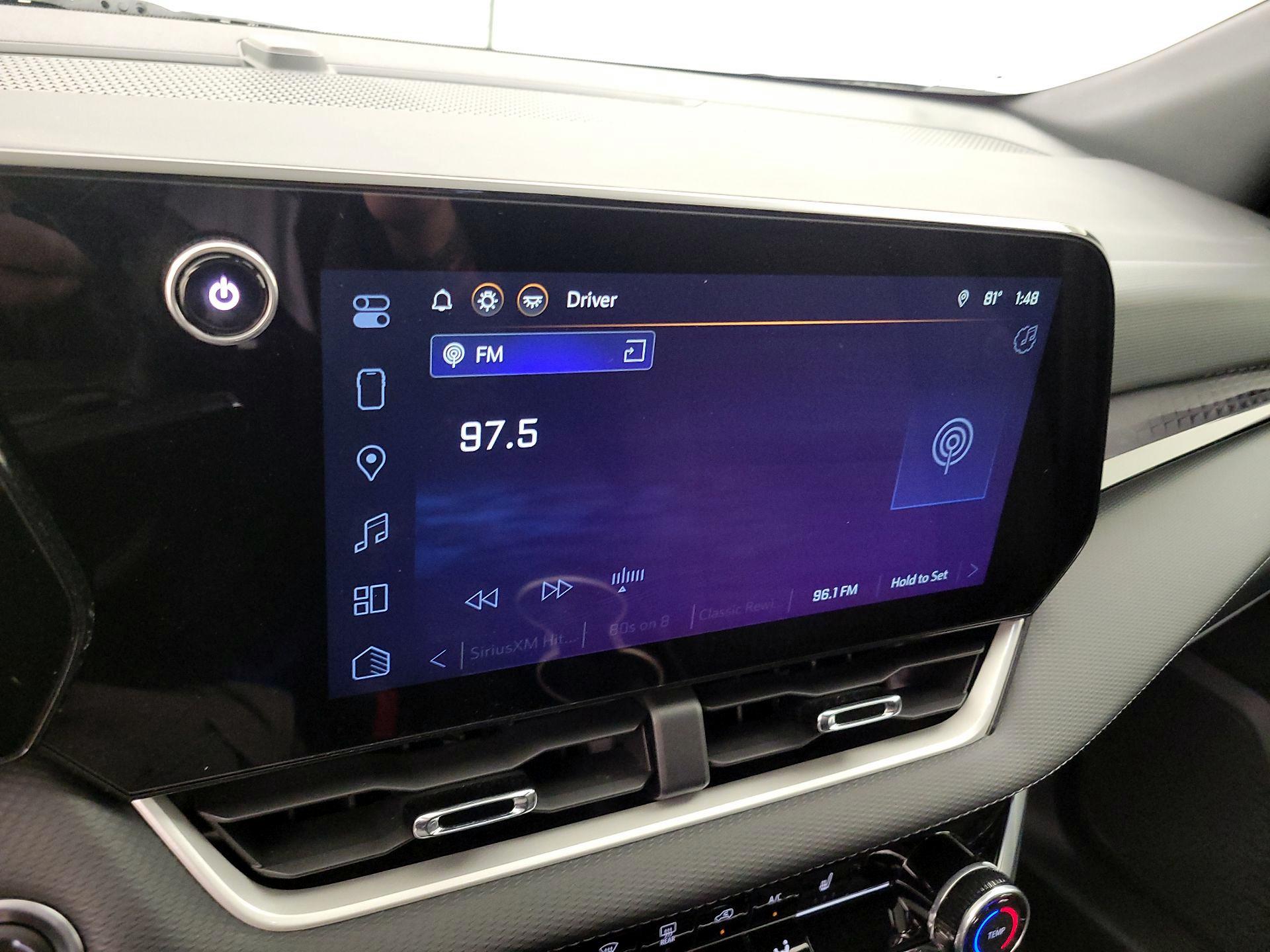 Thumbnail: 2025 Chevrolet Equinox - 16