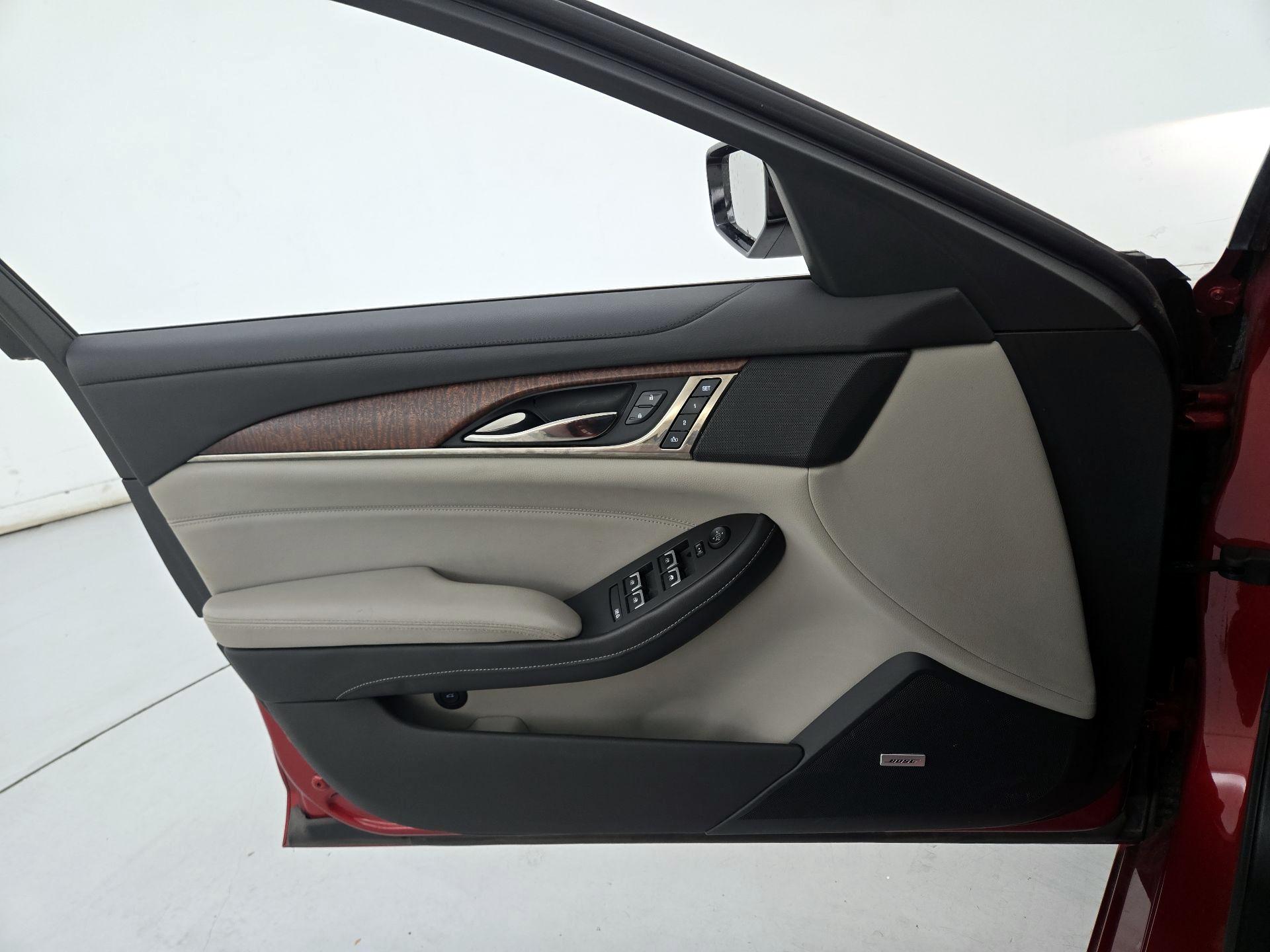Thumbnail: 2015 Cadillac CTS - 12