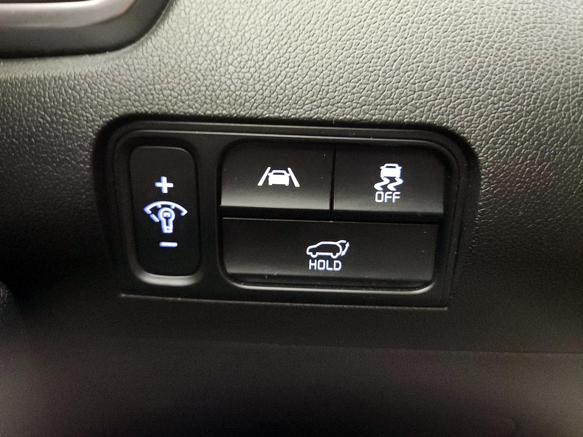 Thumbnail: 2023 Kia Sorento - 13