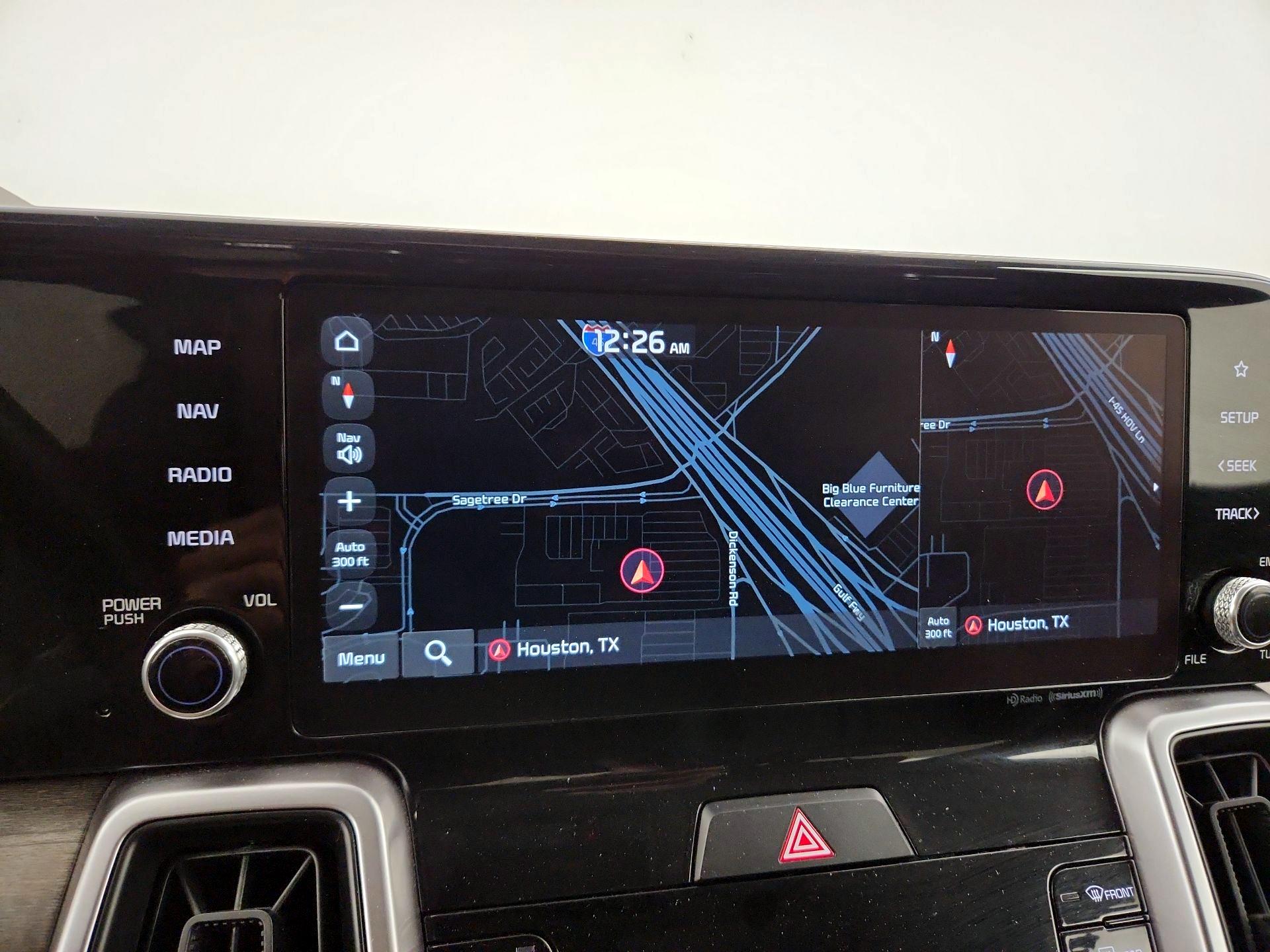 Thumbnail: 2023 Kia Sorento - 14