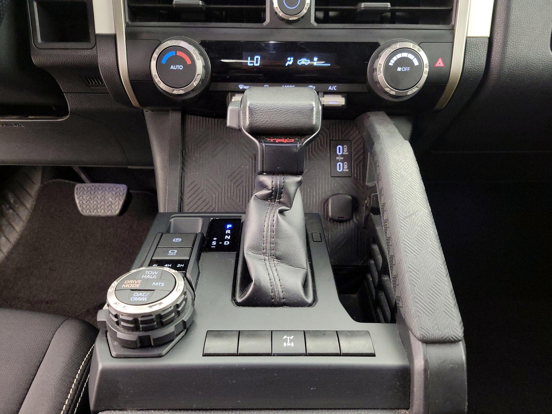 Thumbnail: 2024 Toyota Tacoma - 17