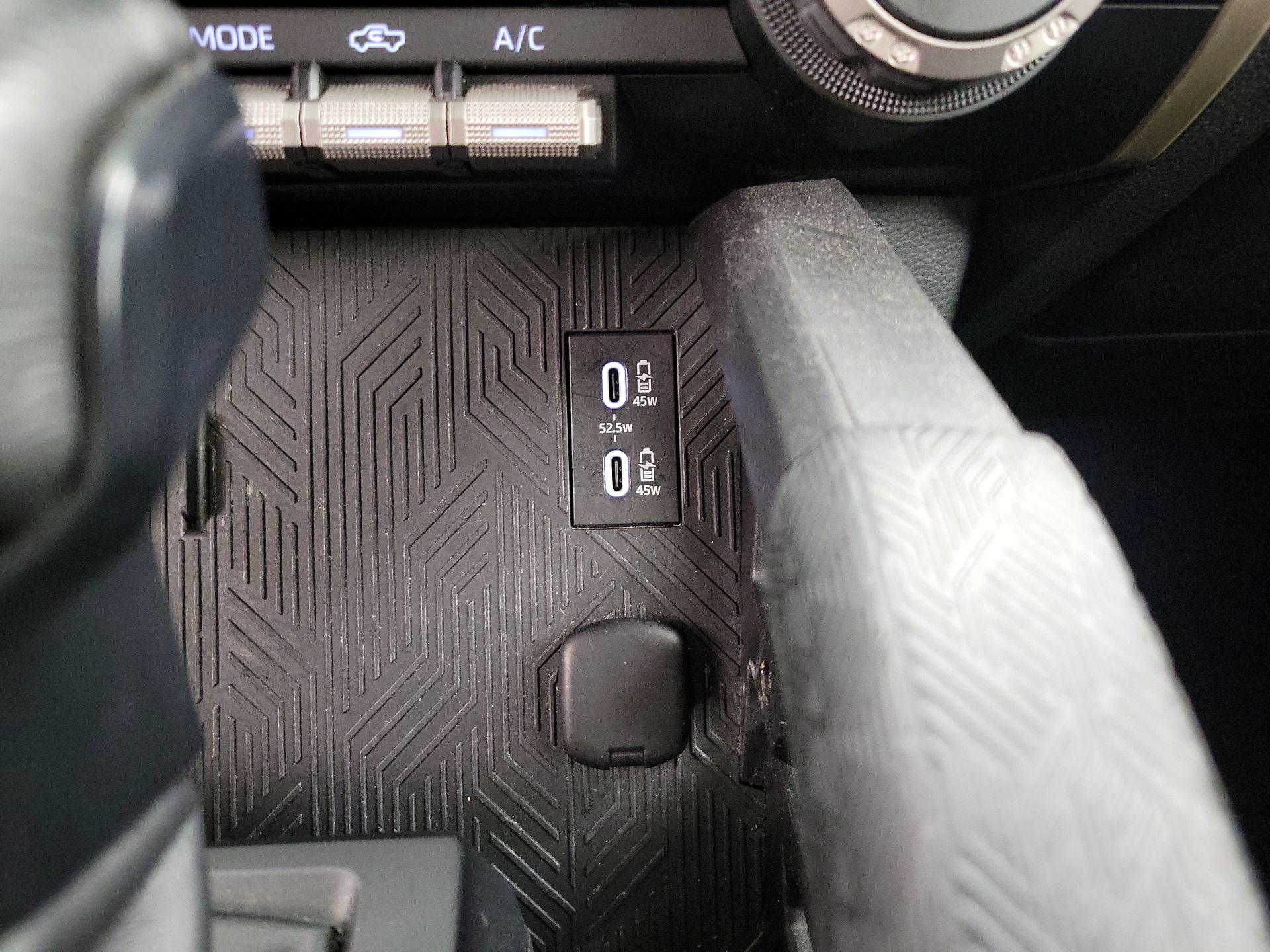 Thumbnail: 2024 Toyota Tacoma - 18