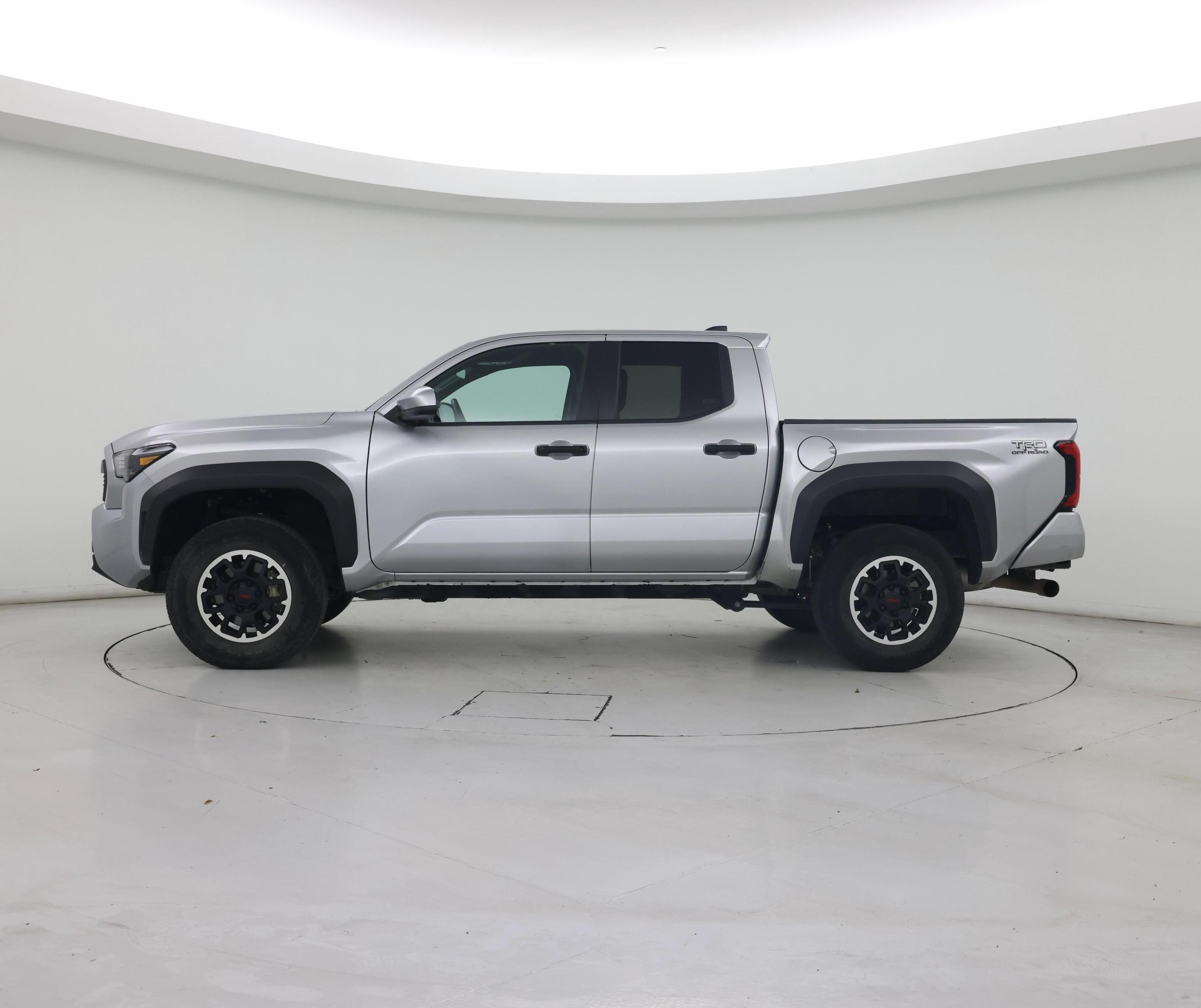 Thumbnail: 2024 Toyota Tacoma - 3