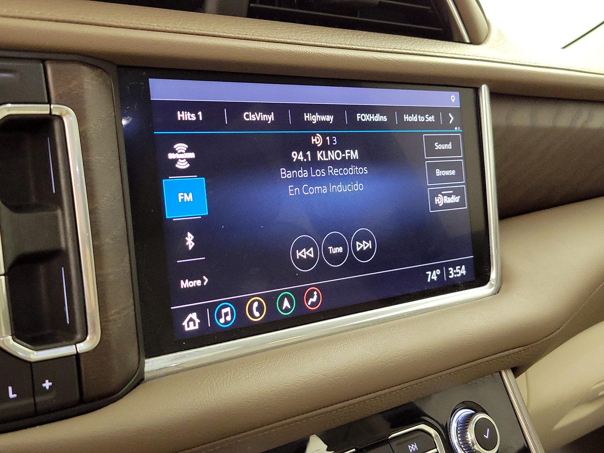 Thumbnail: 2021 GMC Yukon XL - 16