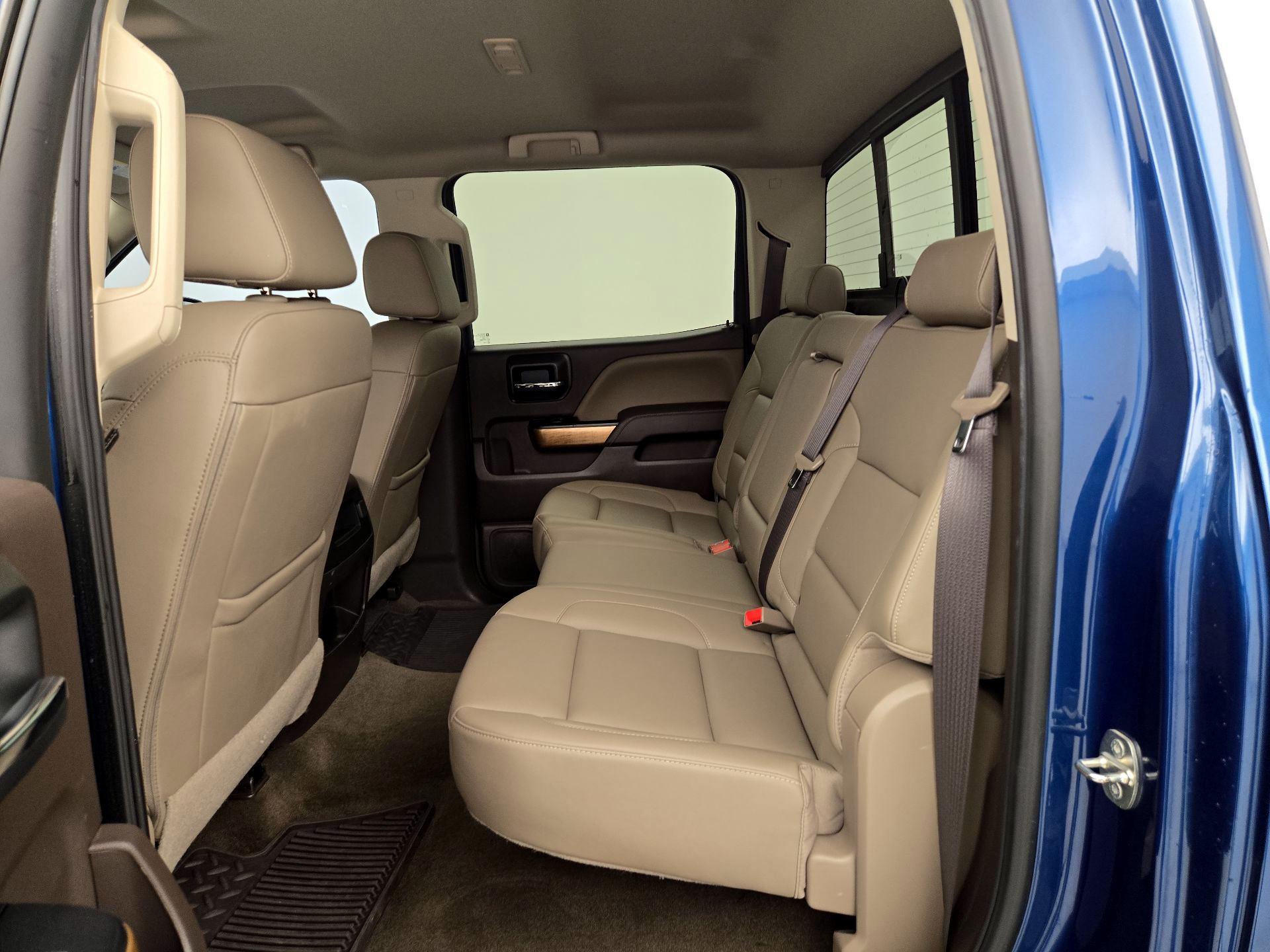 Thumbnail: 2018 Chevrolet Silverado 1500 - 19