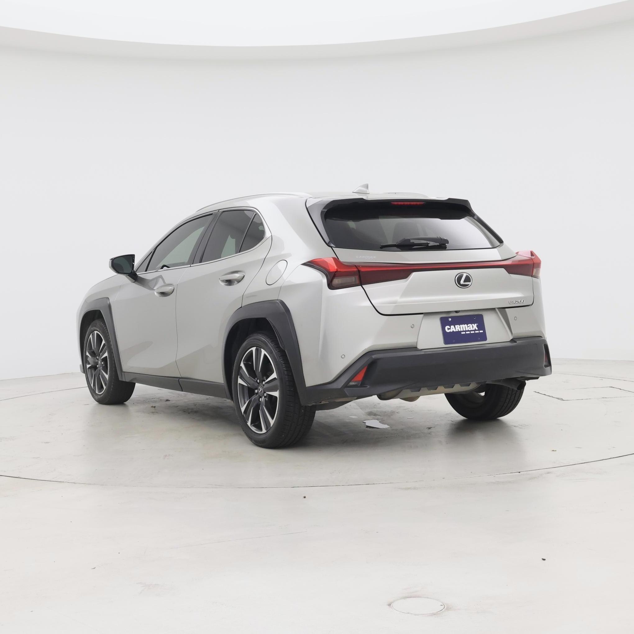 Thumbnail: 2019 Lexus UX - 2