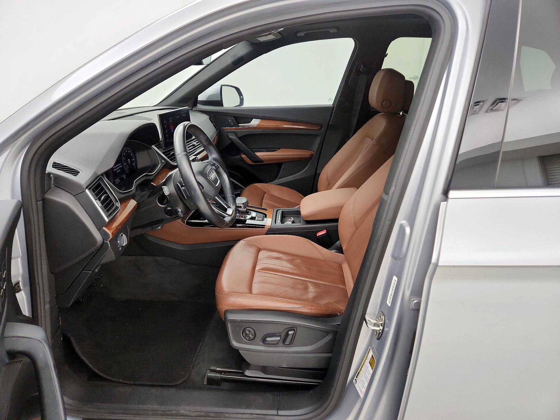 Thumbnail: 2022 Audi Q5 - 11