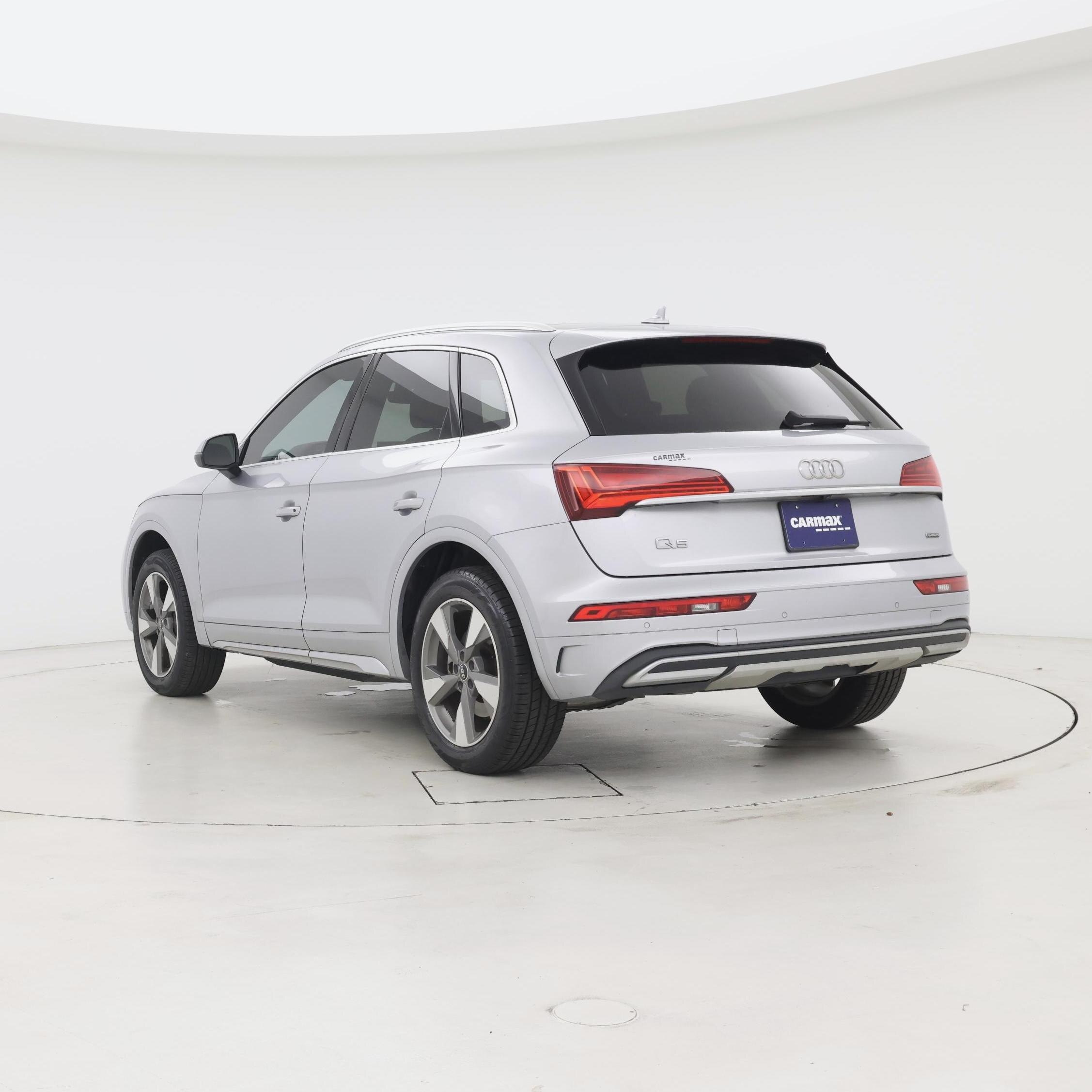 Thumbnail: 2022 Audi Q5 - 2