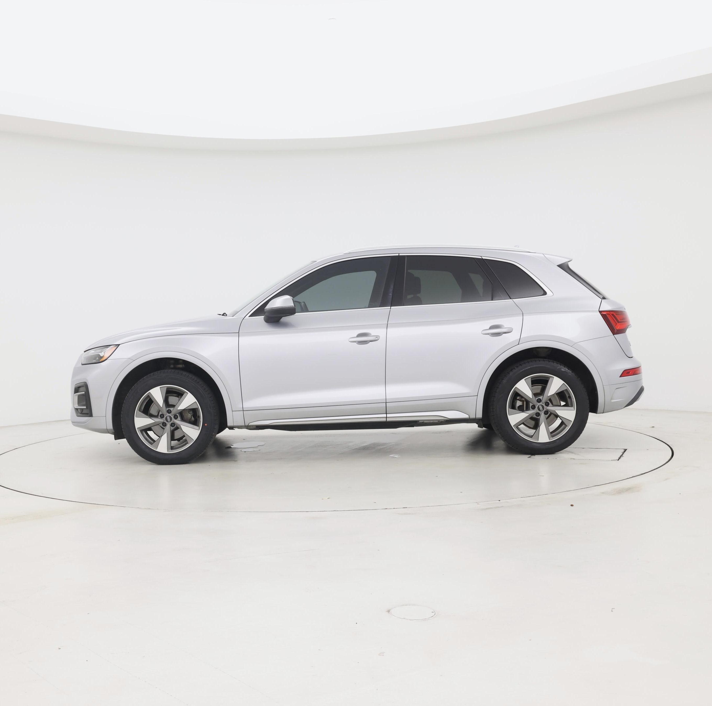 Thumbnail: 2022 Audi Q5 - 3