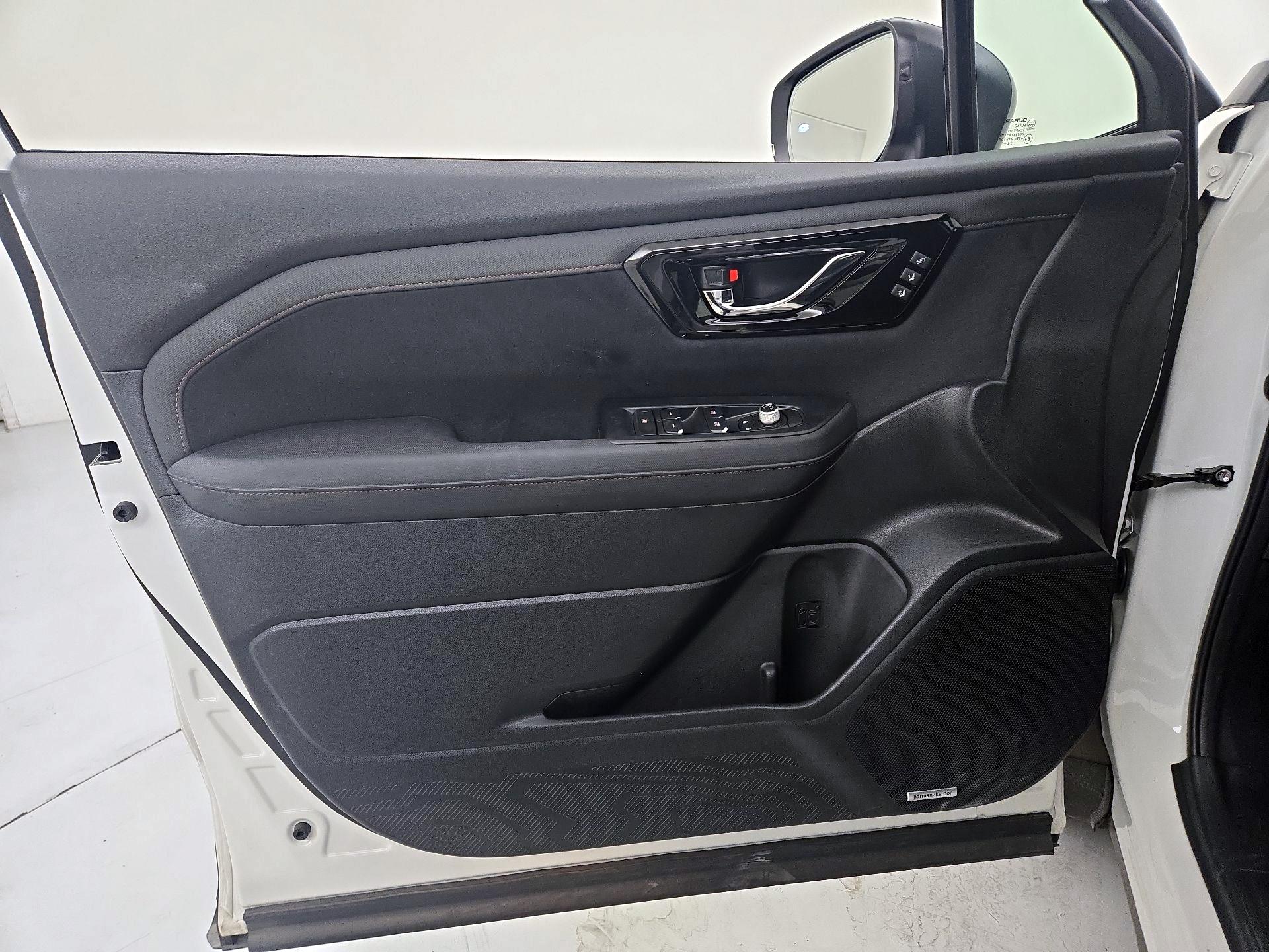 Thumbnail: 2025 Subaru Forester - 12