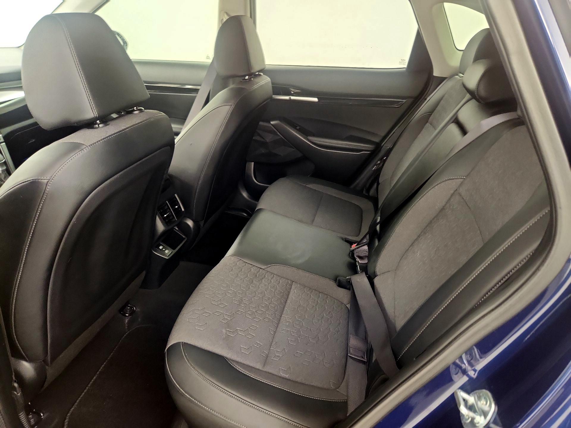 Thumbnail: 2024 Kia Seltos - 20