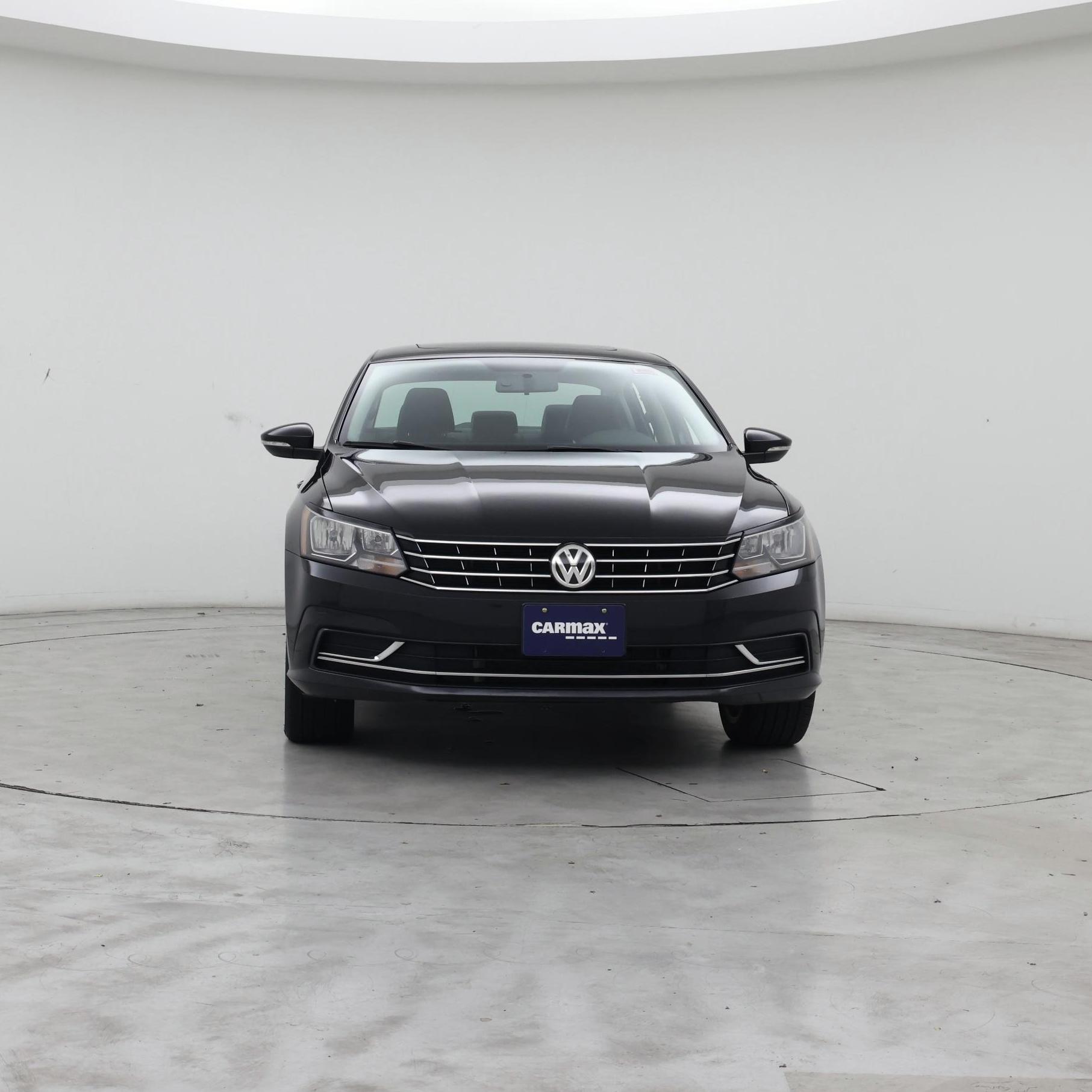 Thumbnail: 2019 Volkswagen Passat - 5