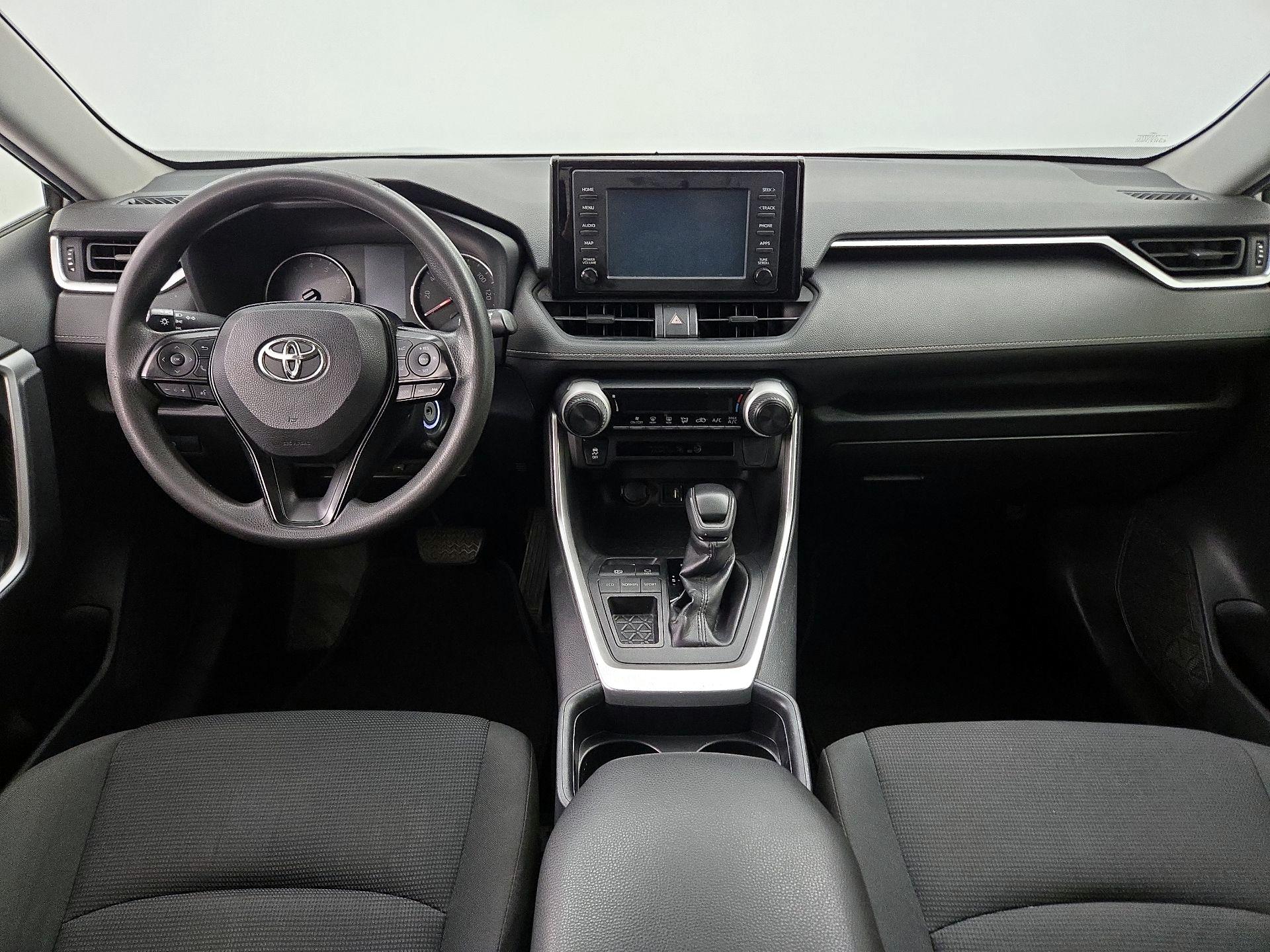 Thumbnail: 2019 Toyota RAV4 - 9