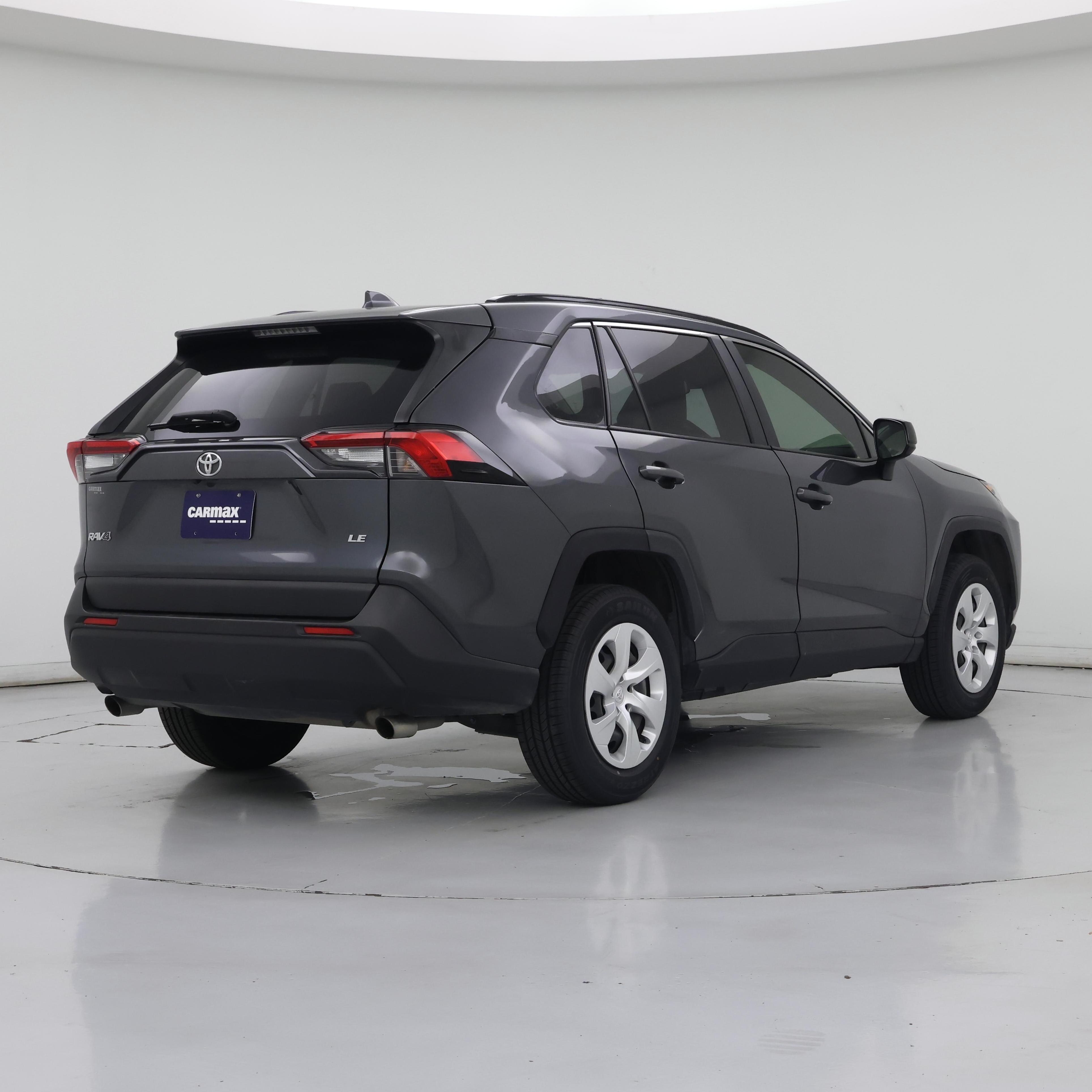 Thumbnail: 2019 Toyota RAV4 - 8