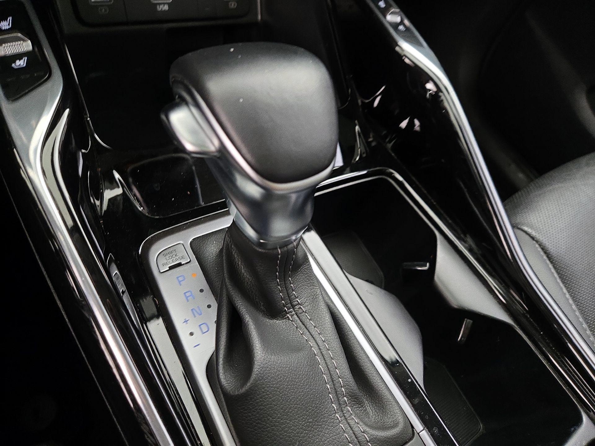 Thumbnail: 2023 Kia Sorento - 18