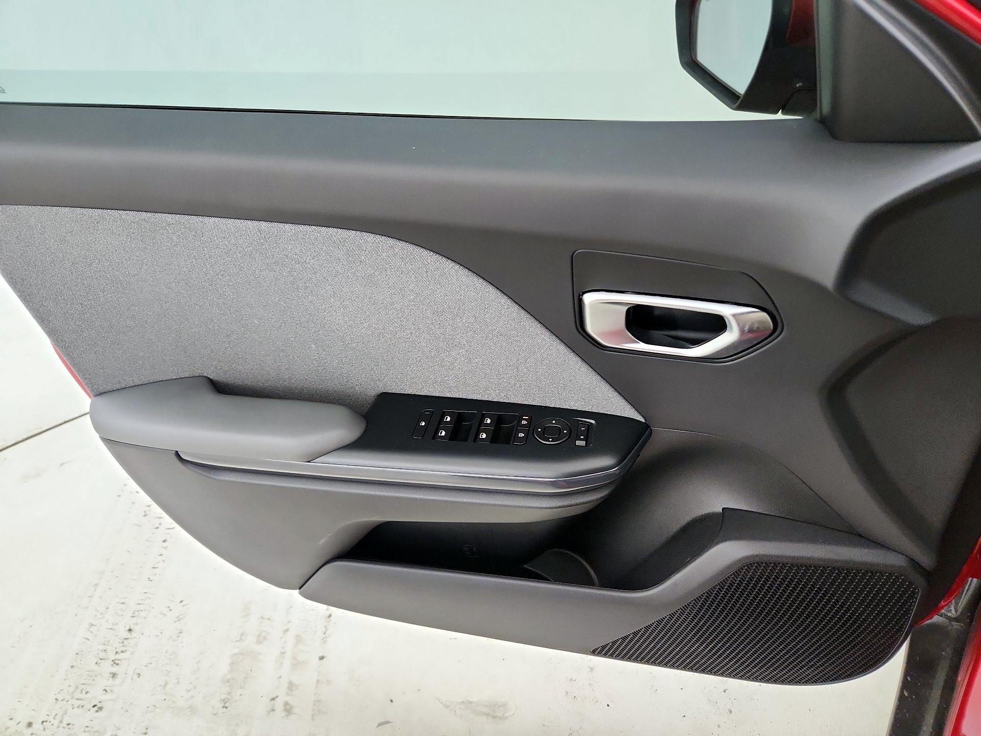 Thumbnail: 2025 Kia K4 - 12