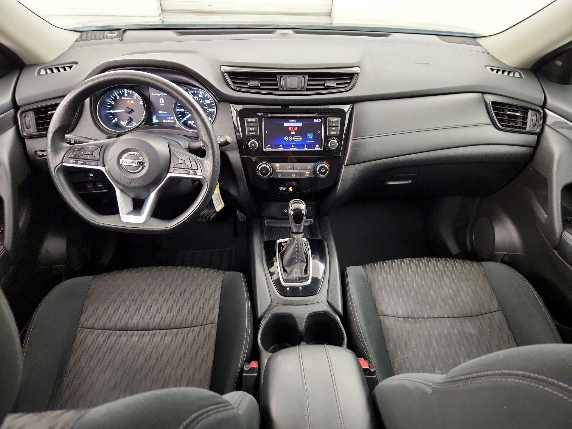 Thumbnail: 2018 Nissan Rogue - 9