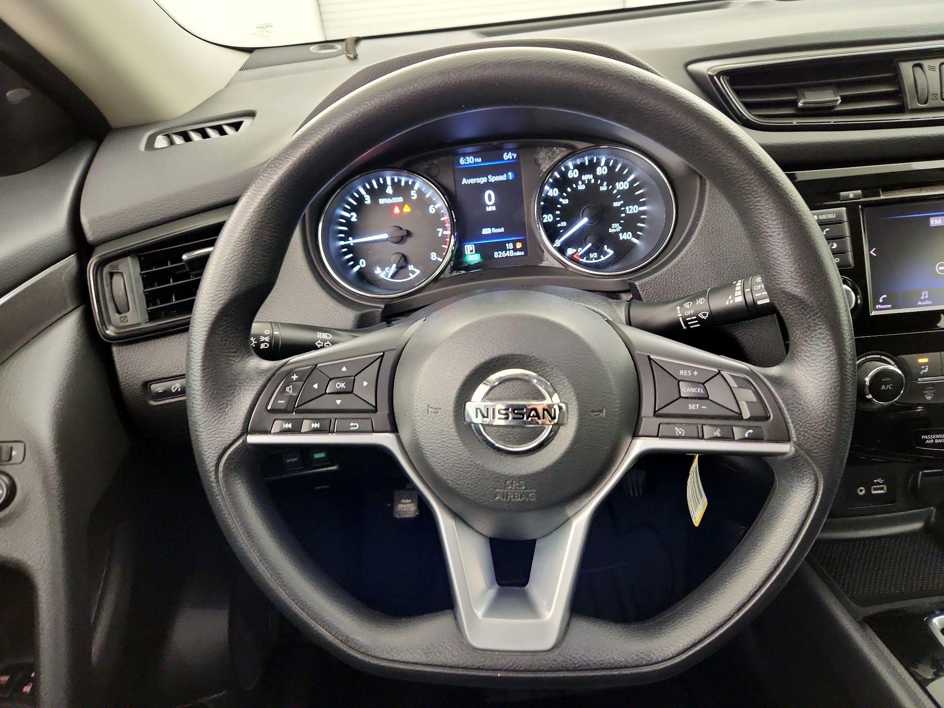 Thumbnail: 2018 Nissan Rogue - 10