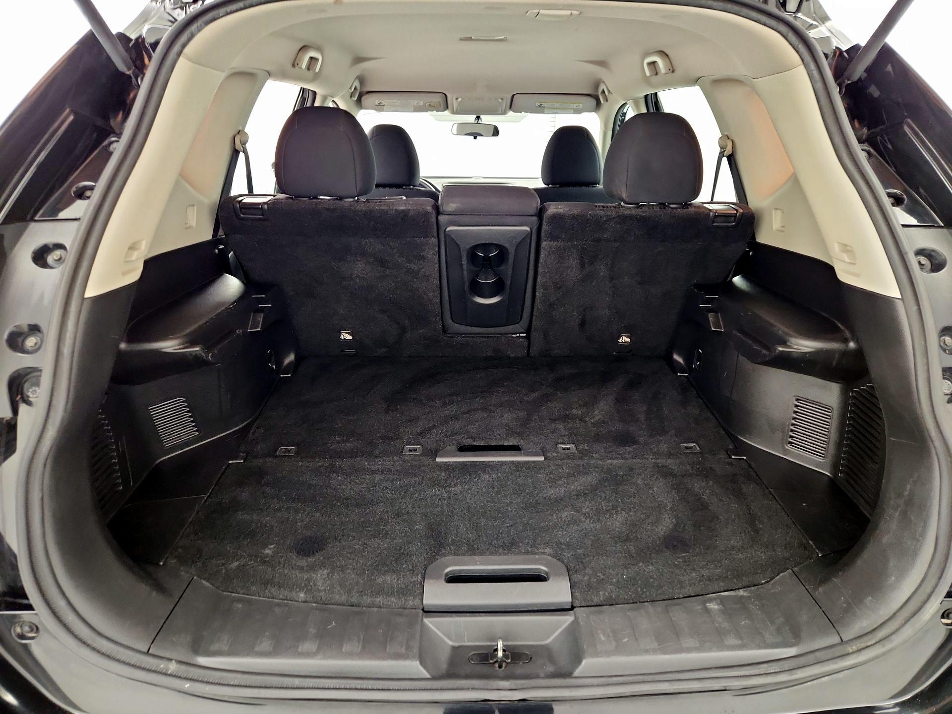 Thumbnail: 2018 Nissan Rogue - 20