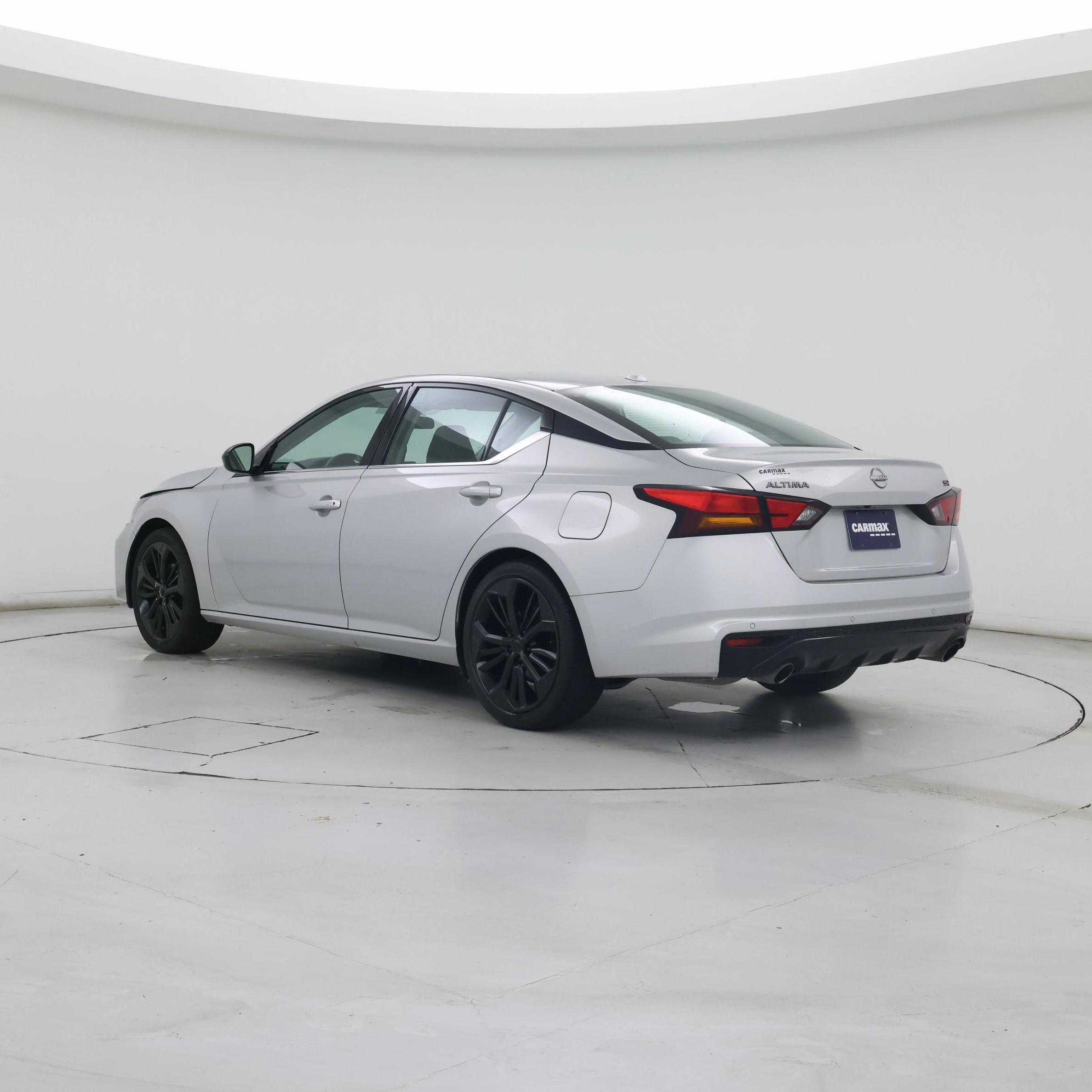 Thumbnail: 2024 Nissan Altima - 2