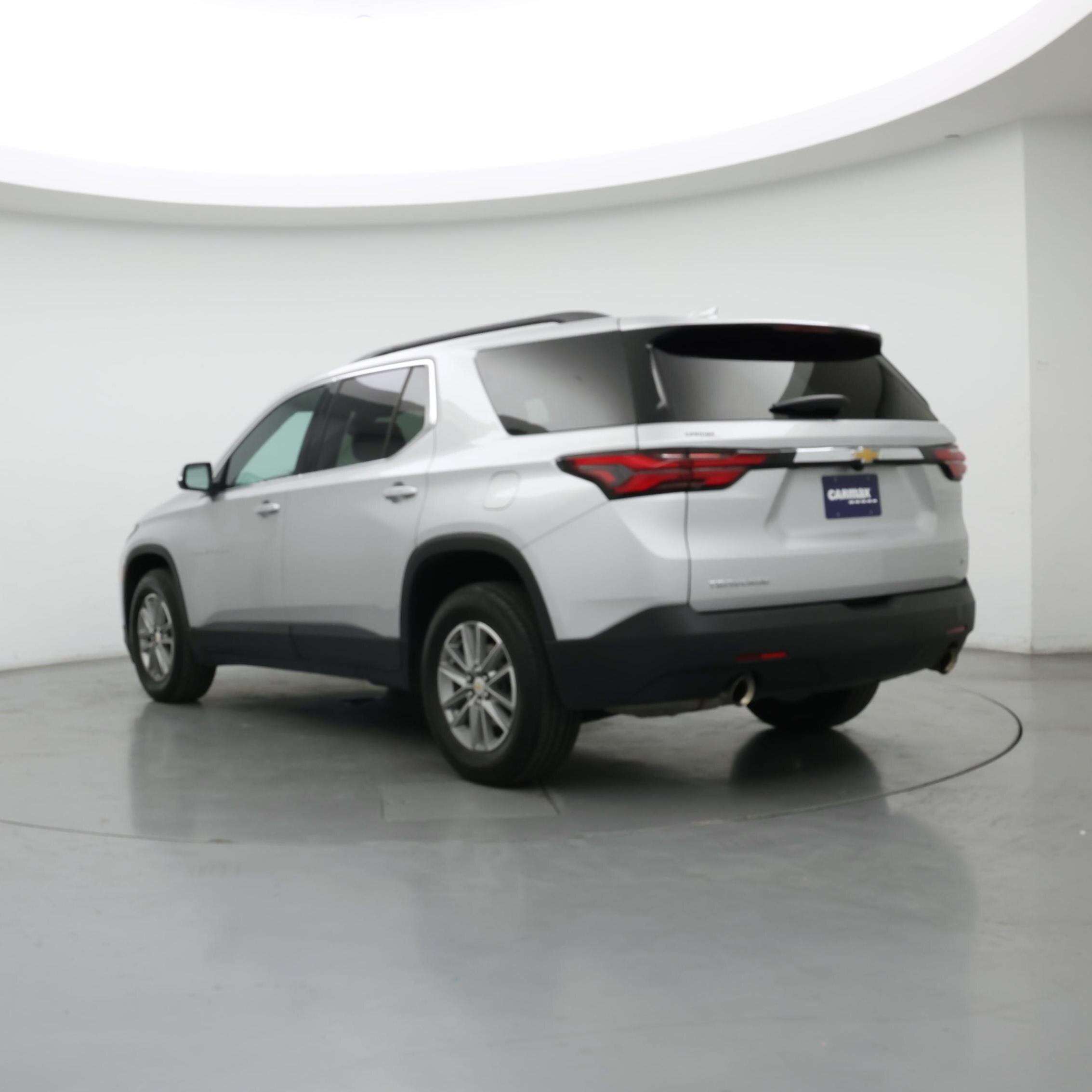 Thumbnail: 2022 Chevrolet Traverse - 2