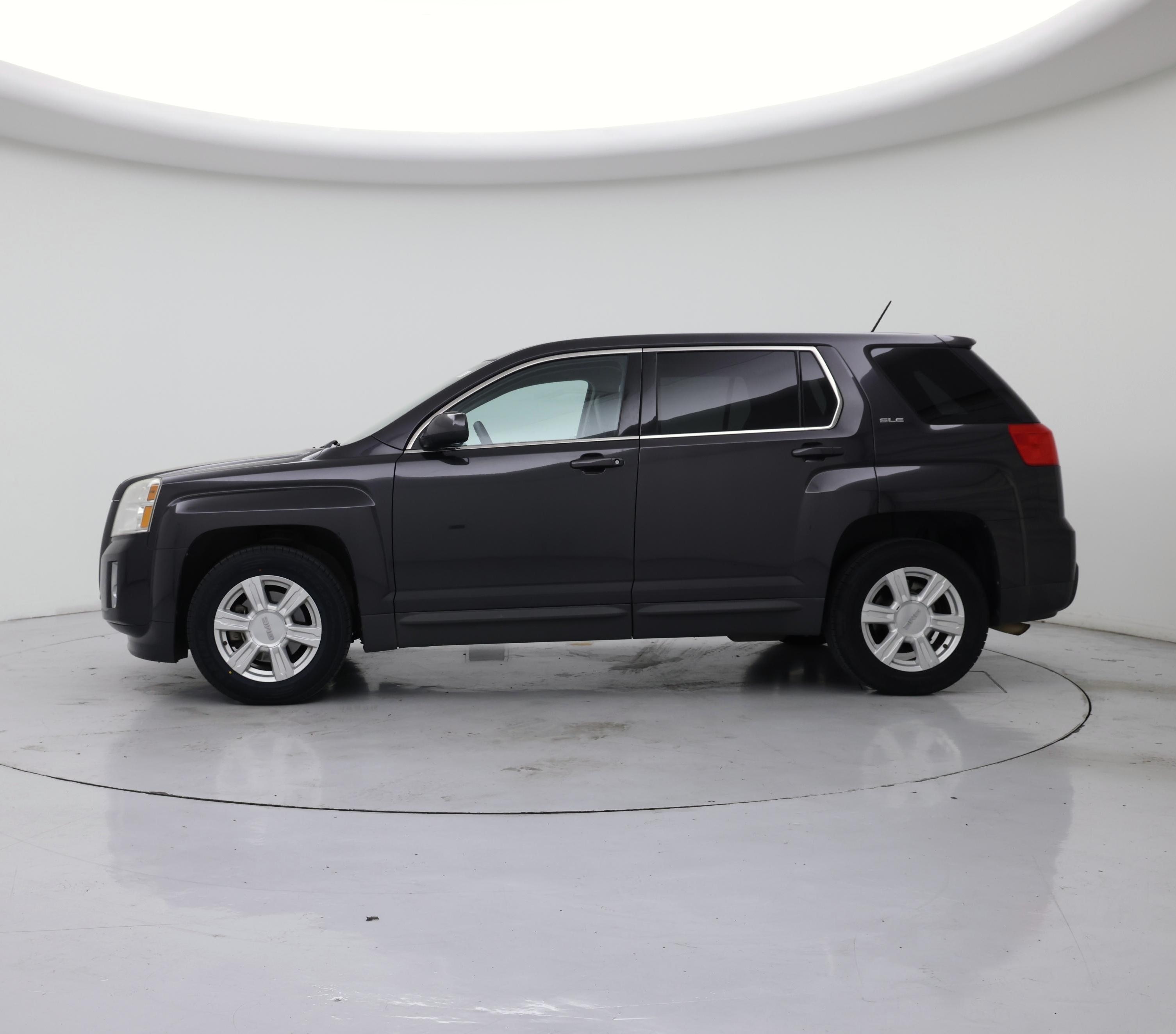 Thumbnail: 2015 GMC Terrain - 3