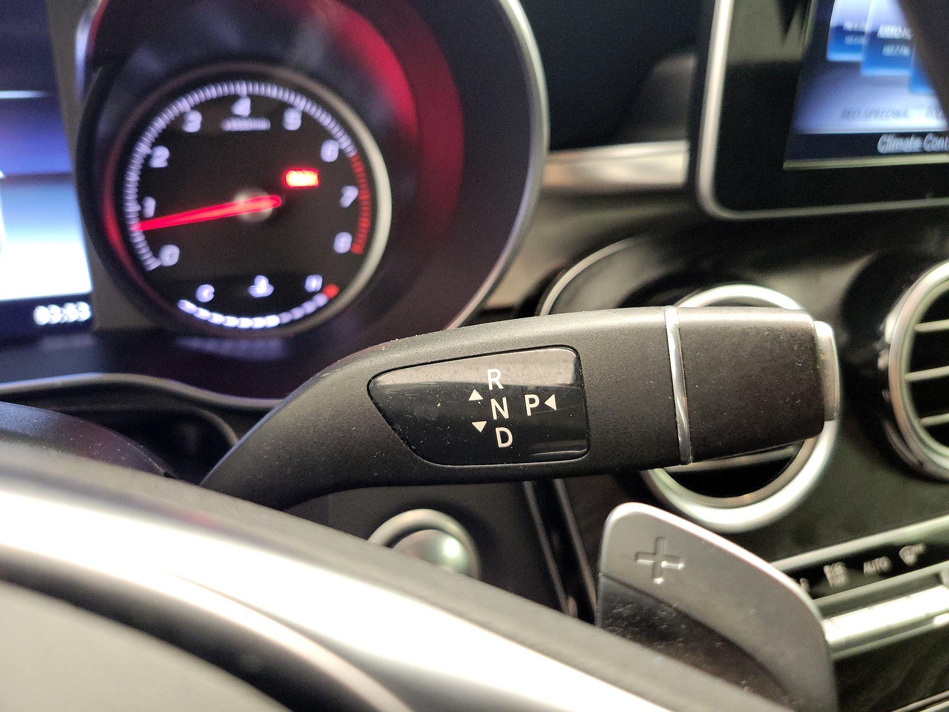 Thumbnail: 2019 Mercedes-Benz GLC - 17