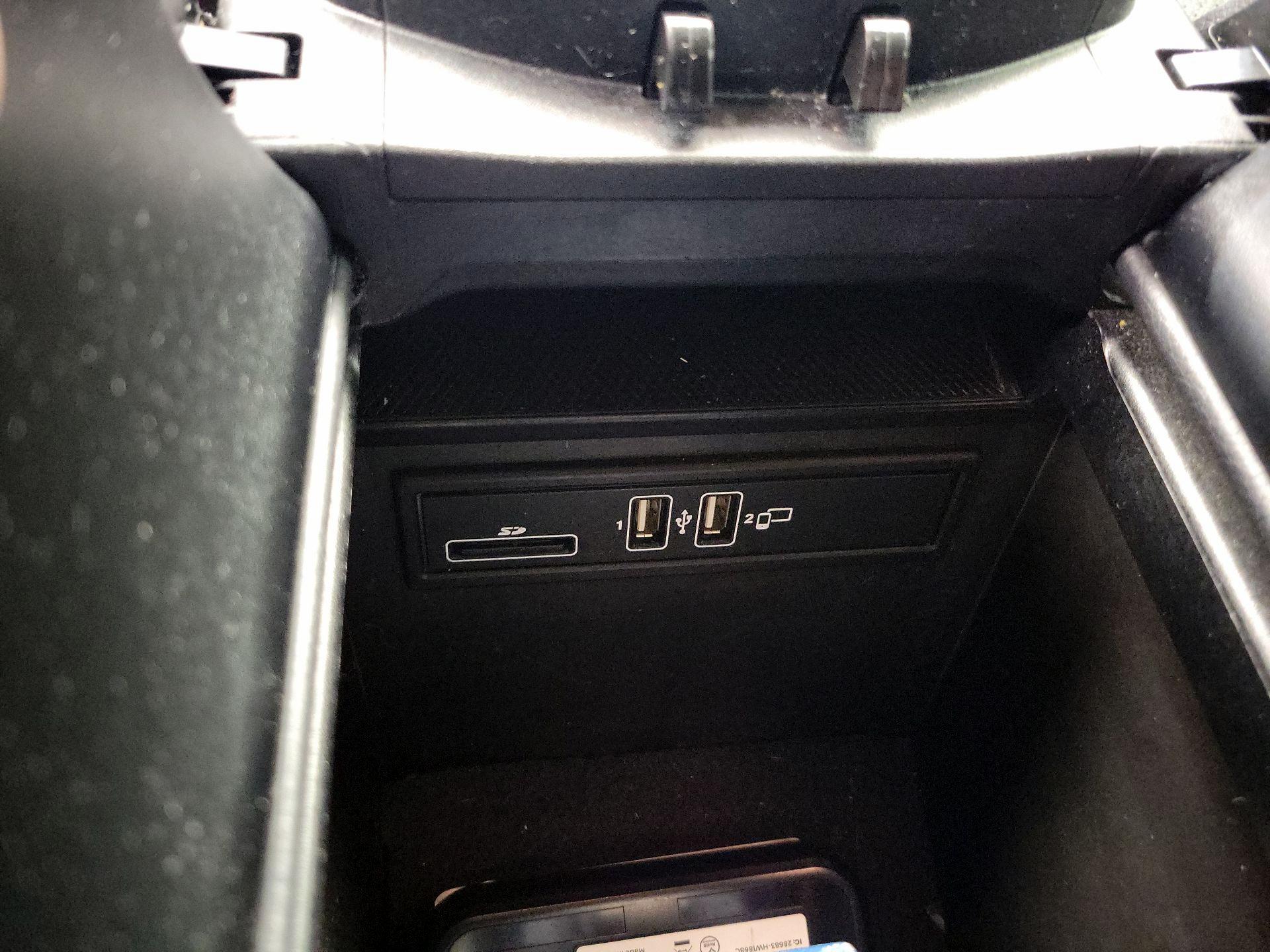 Thumbnail: 2019 Mercedes-Benz GLC - 18