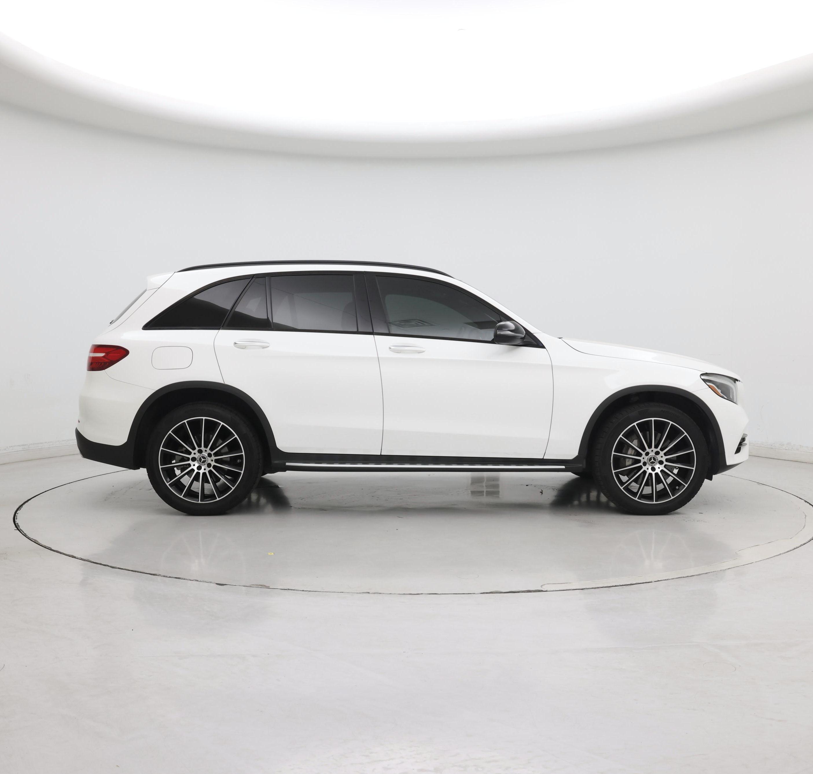 Thumbnail: 2019 Mercedes-Benz GLC - 7