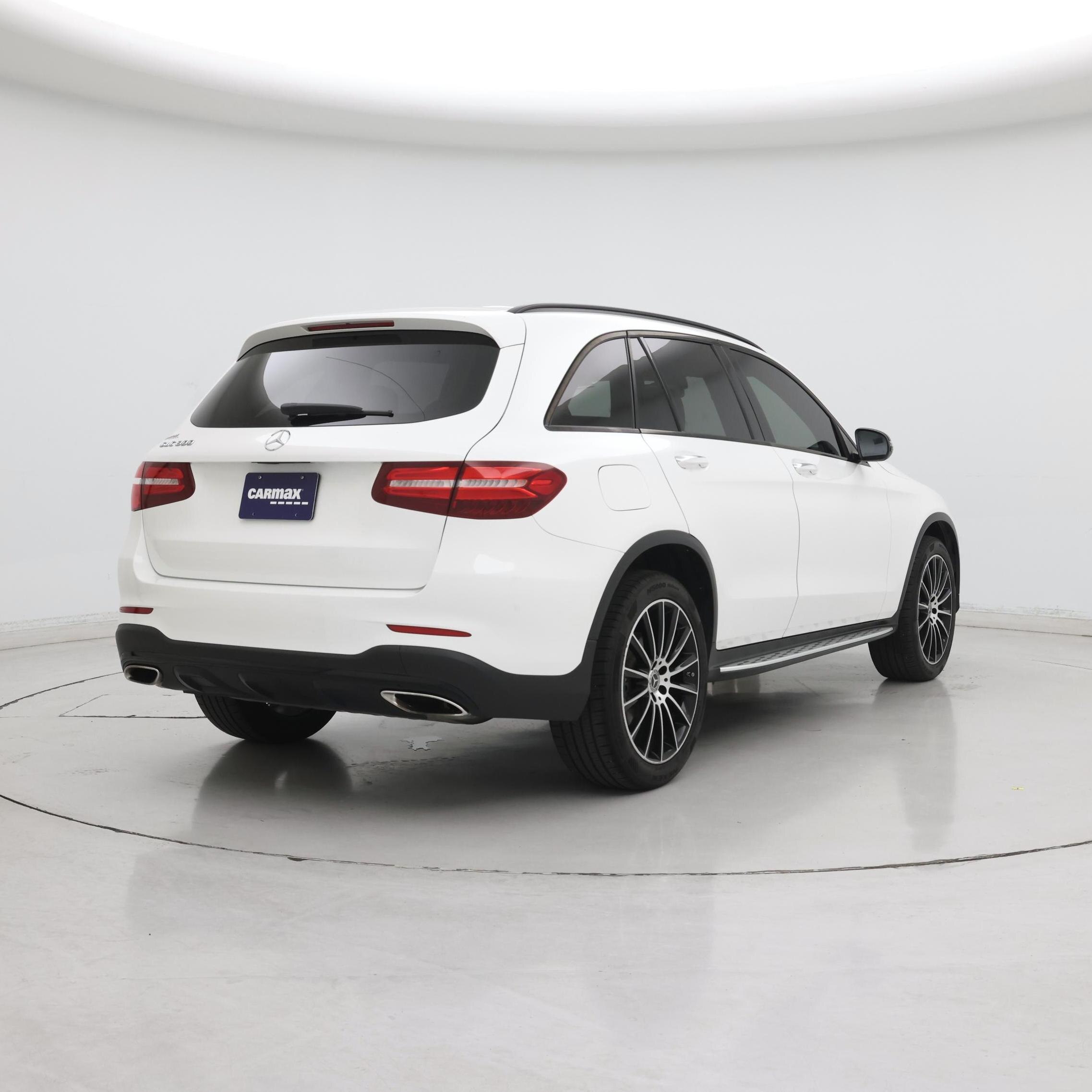 Thumbnail: 2019 Mercedes-Benz GLC - 8