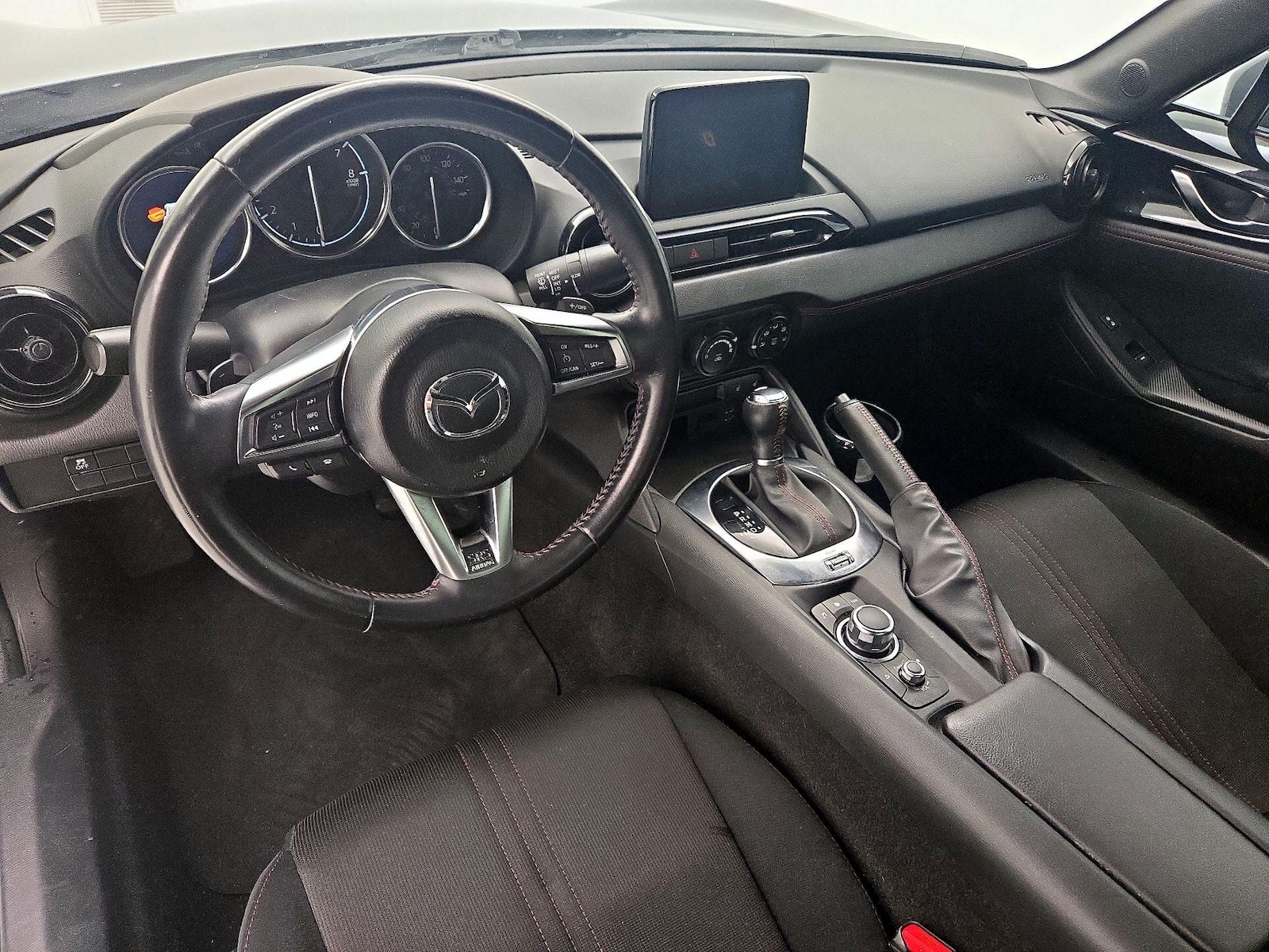 2019 Mazda MX-5 Miata RF Club - Photo 10