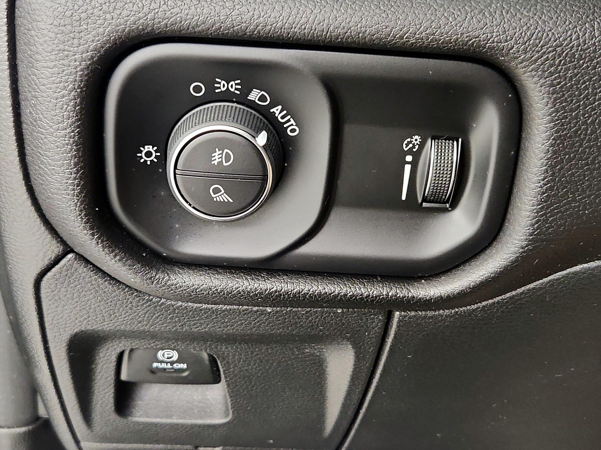 Thumbnail: 2023 RAM 1500 - 13