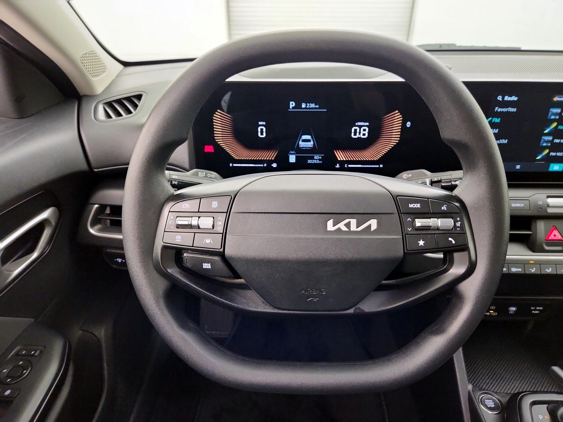 Thumbnail: 2025 Kia K4 - 10