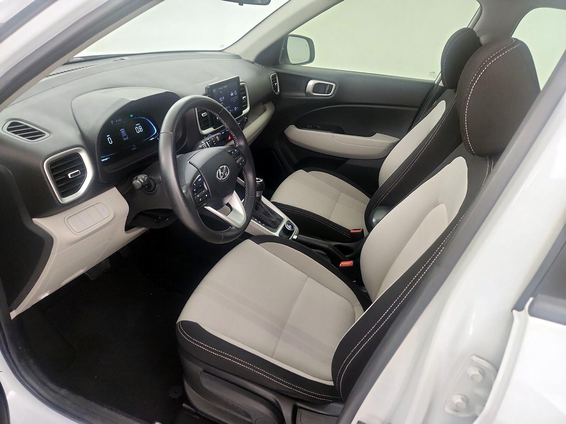 Thumbnail: 2024 Hyundai Venue - 11