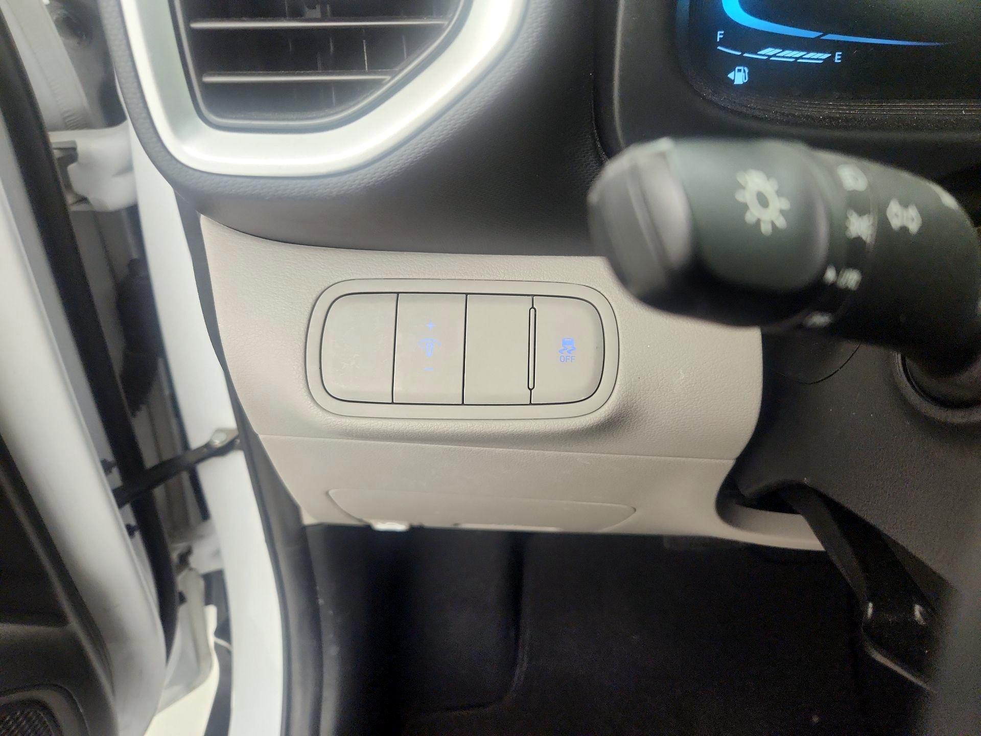 Thumbnail: 2024 Hyundai Venue - 13